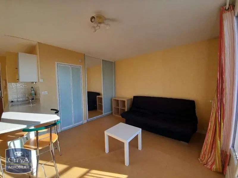 Photo 2 Appartement 1 pièce 26.61m²