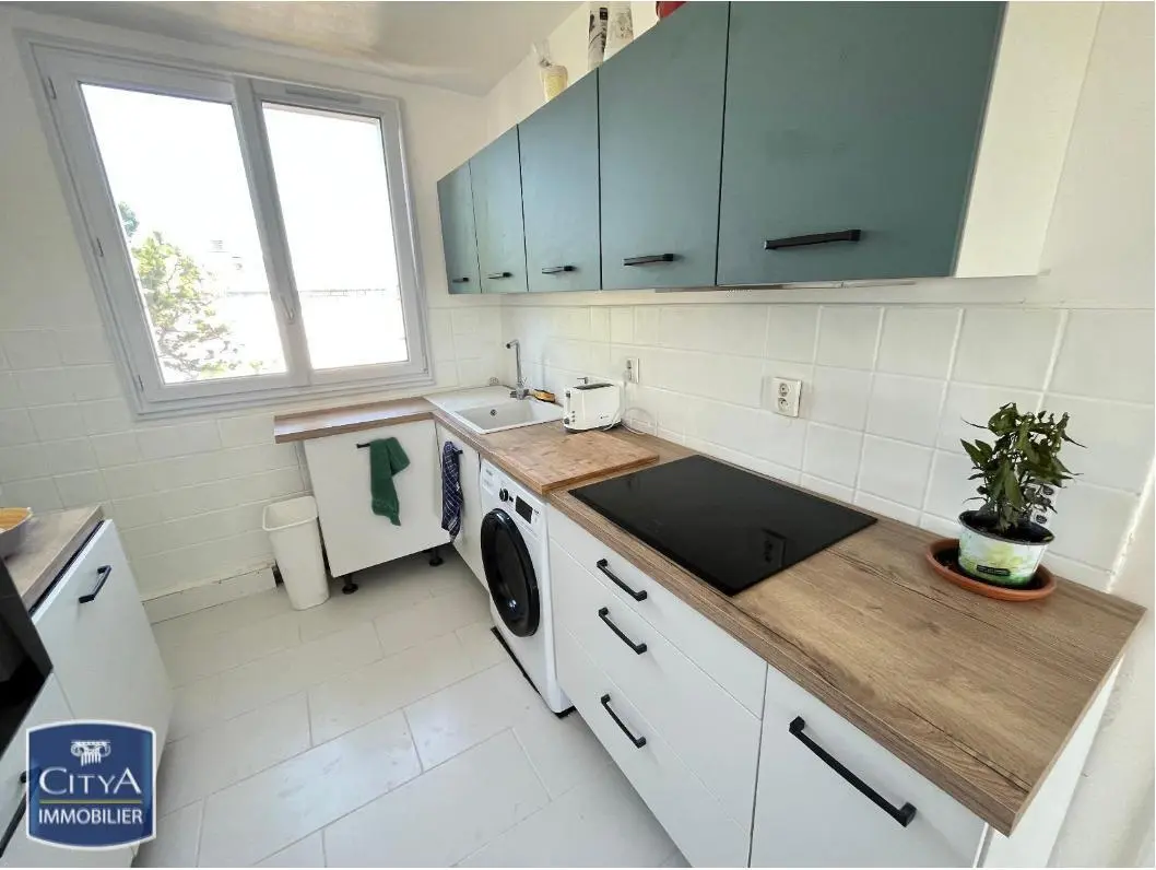 Photo 1 Appartement 1 pièce 10.3m²