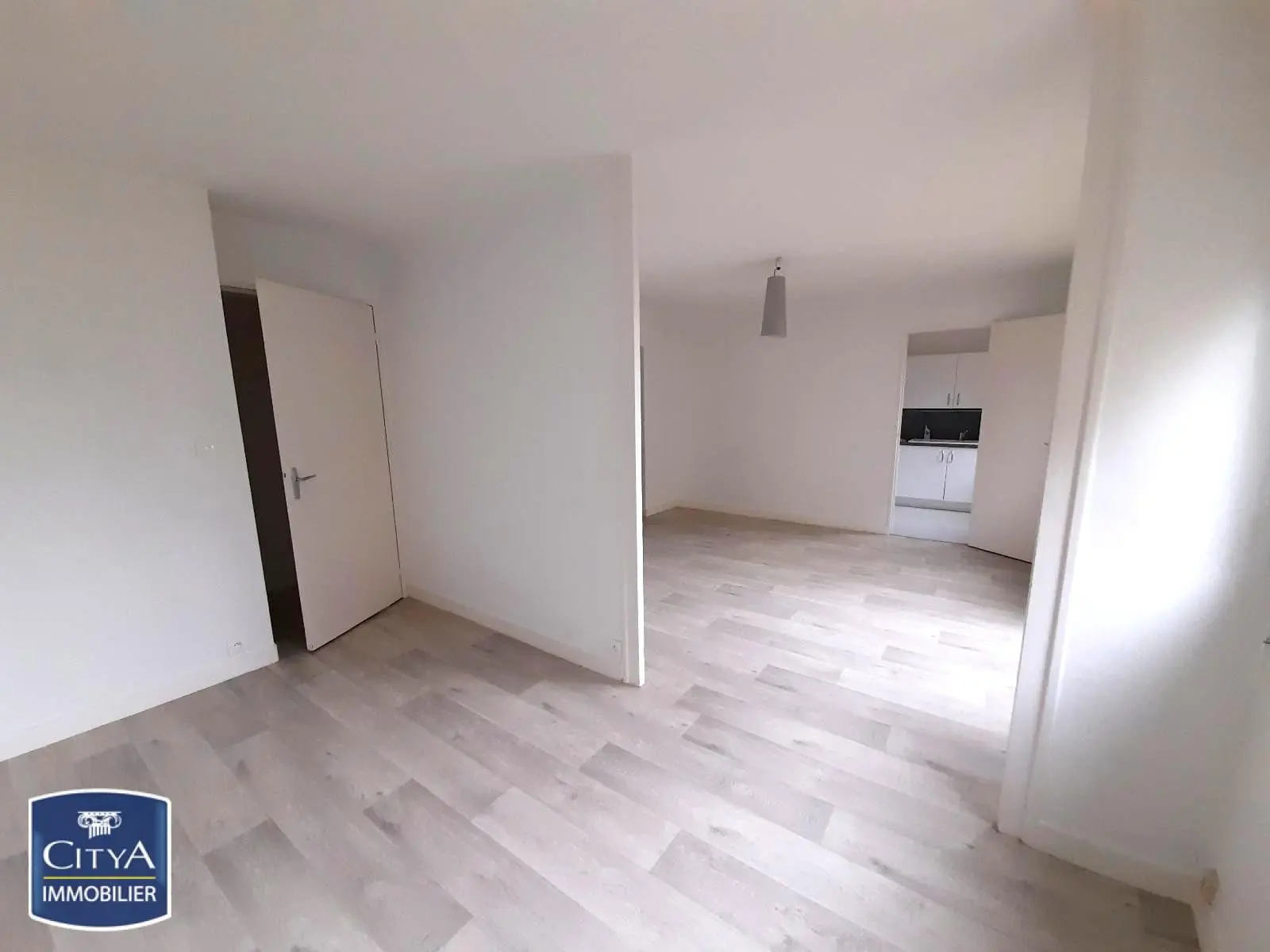 Photo 1 Appartement 4 pièces 65.13m²