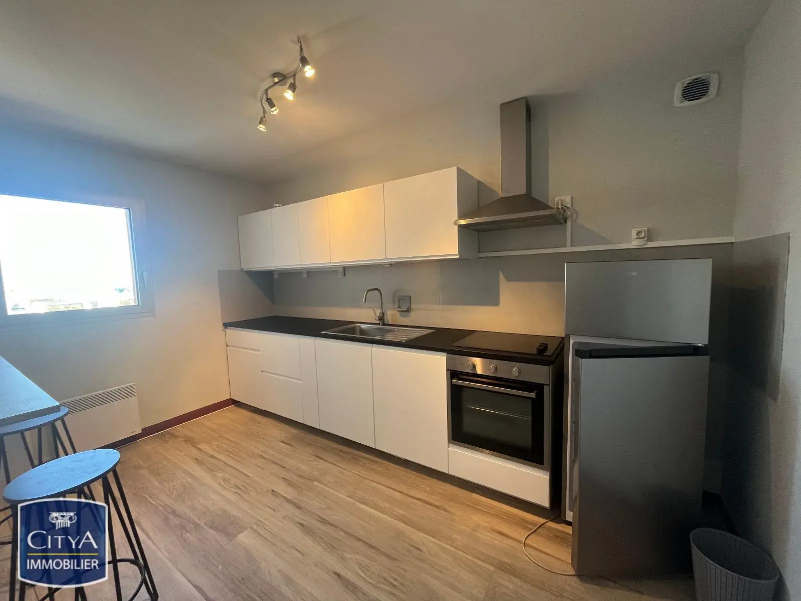 Photo 2 Appartement 4 pièces 84.14m²