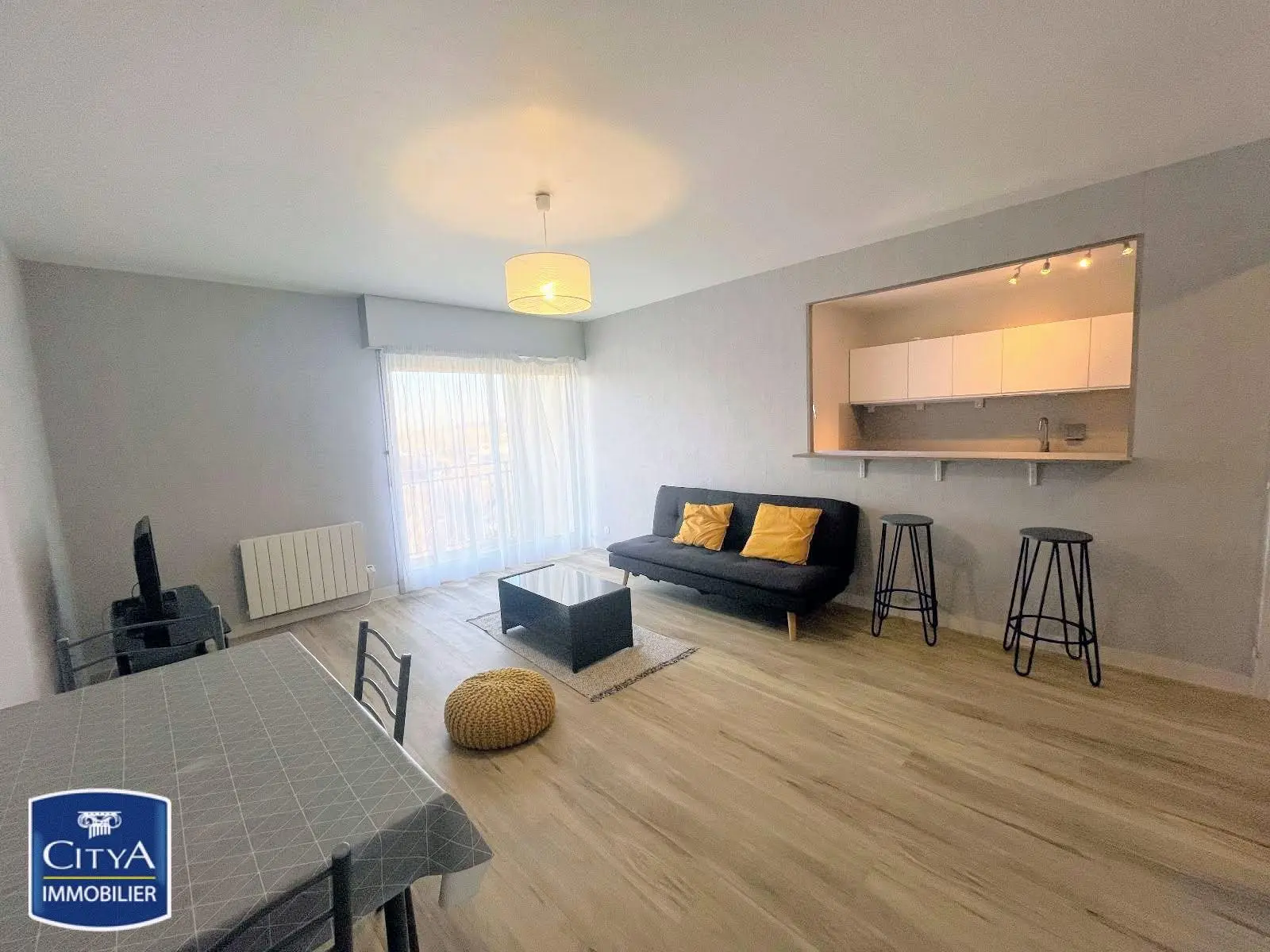 Photo 1 Appartement 4 pièces 84.14m²