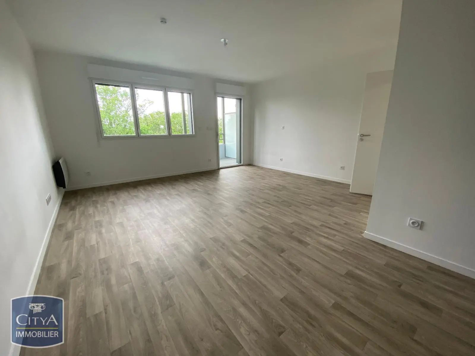 Photo 1 Appartement 1 pièce 35.88m²