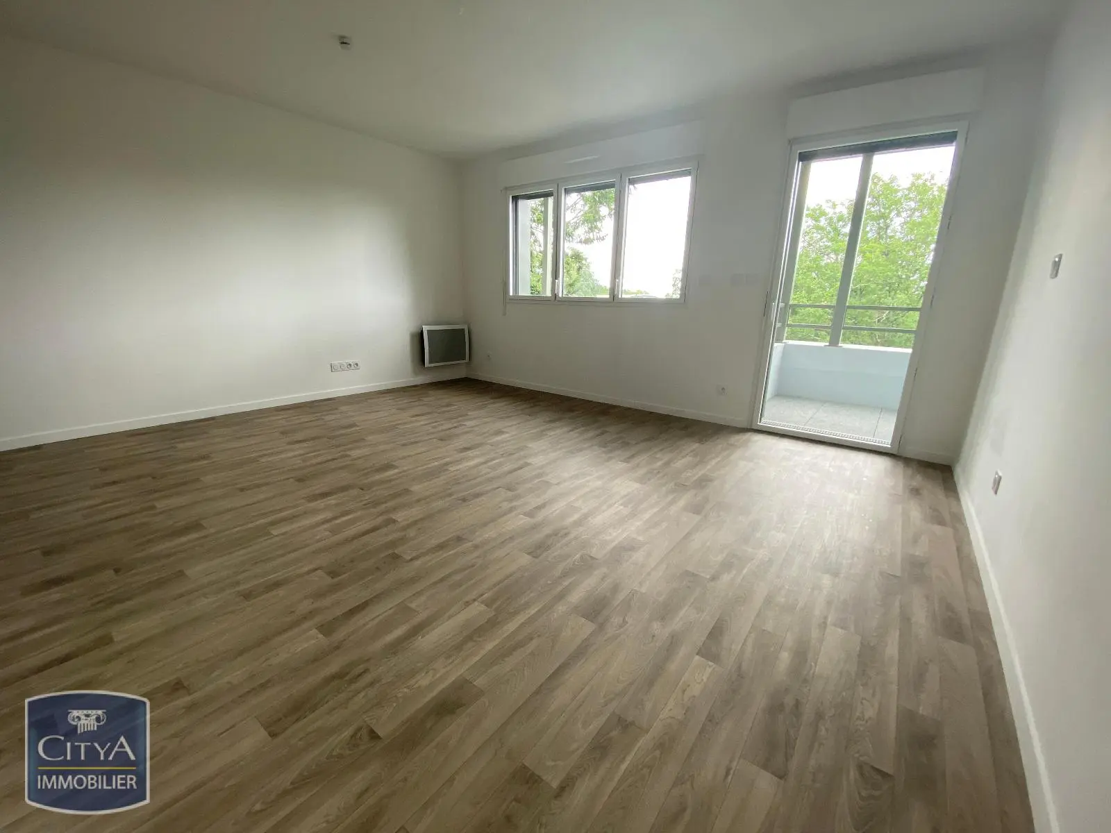 Photo 2 Appartement 1 pièce 35.88m²