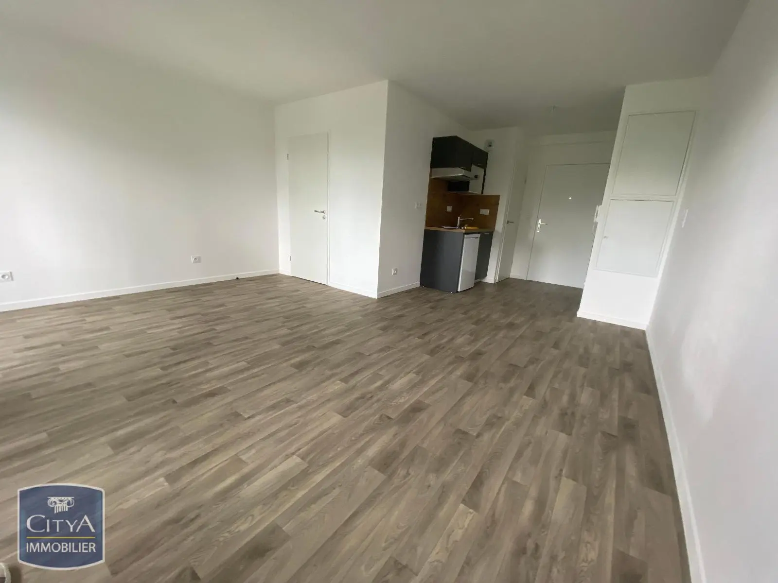 Photo 5 Appartement 1 pièce 35.88m²