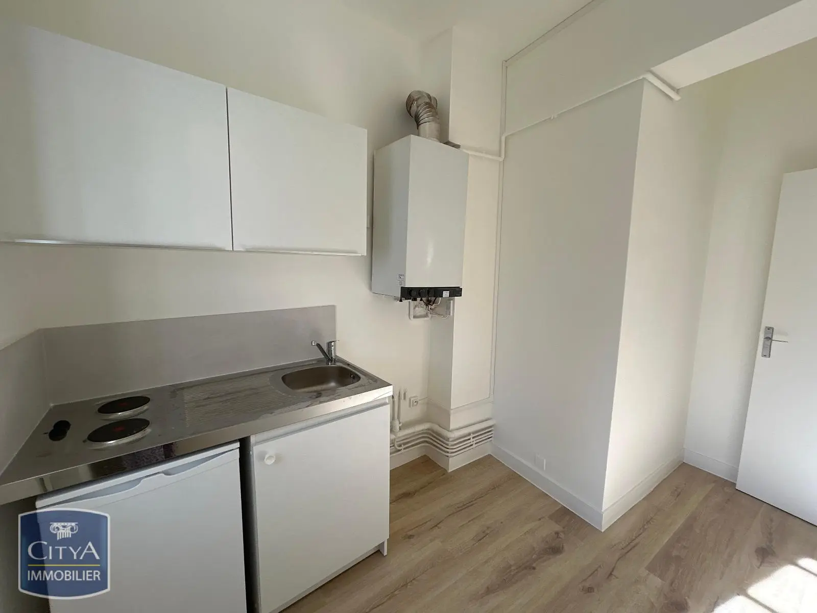 Photo 2 Appartement 1 pièce 41.3m²