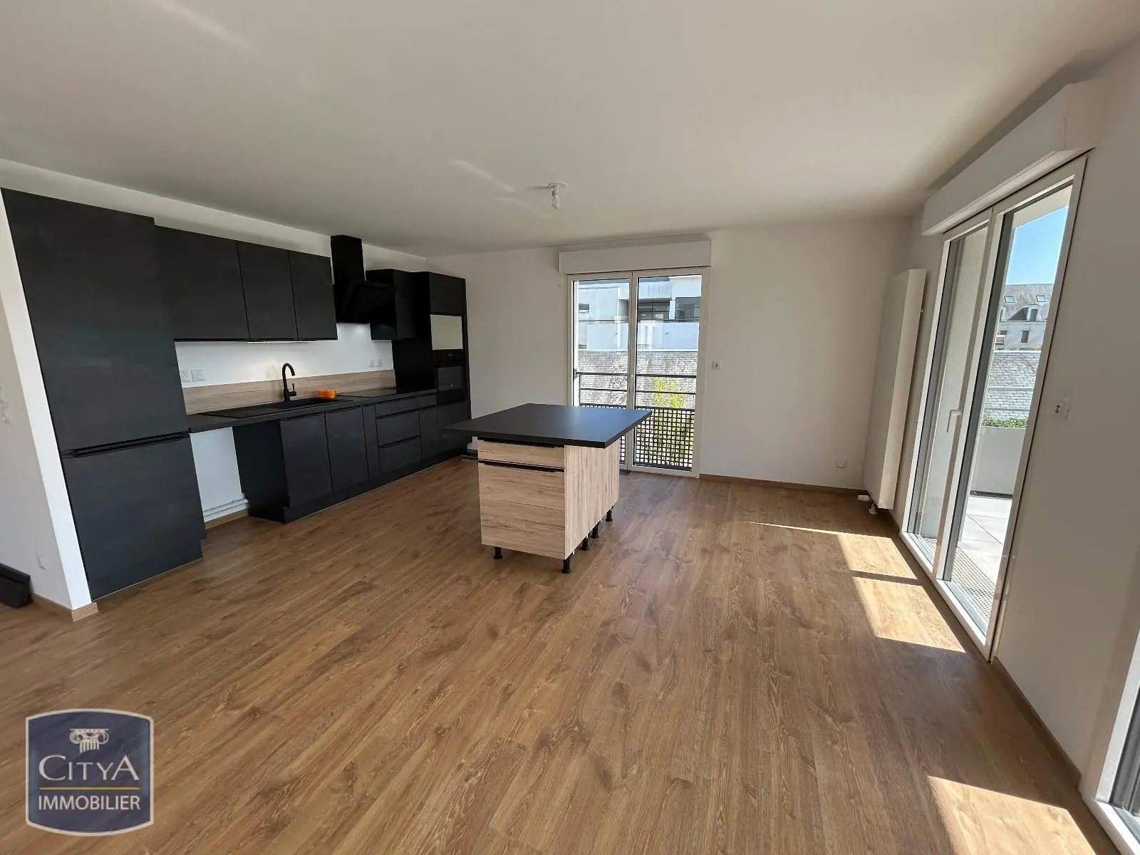 Photo 1 Appartement 4 pièces 111.49m²