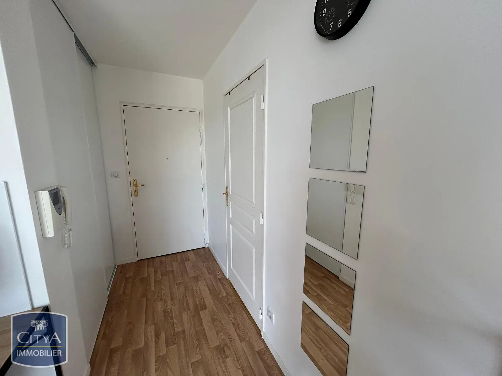 Photo 9 Appartement 1 pièce 31.52m²