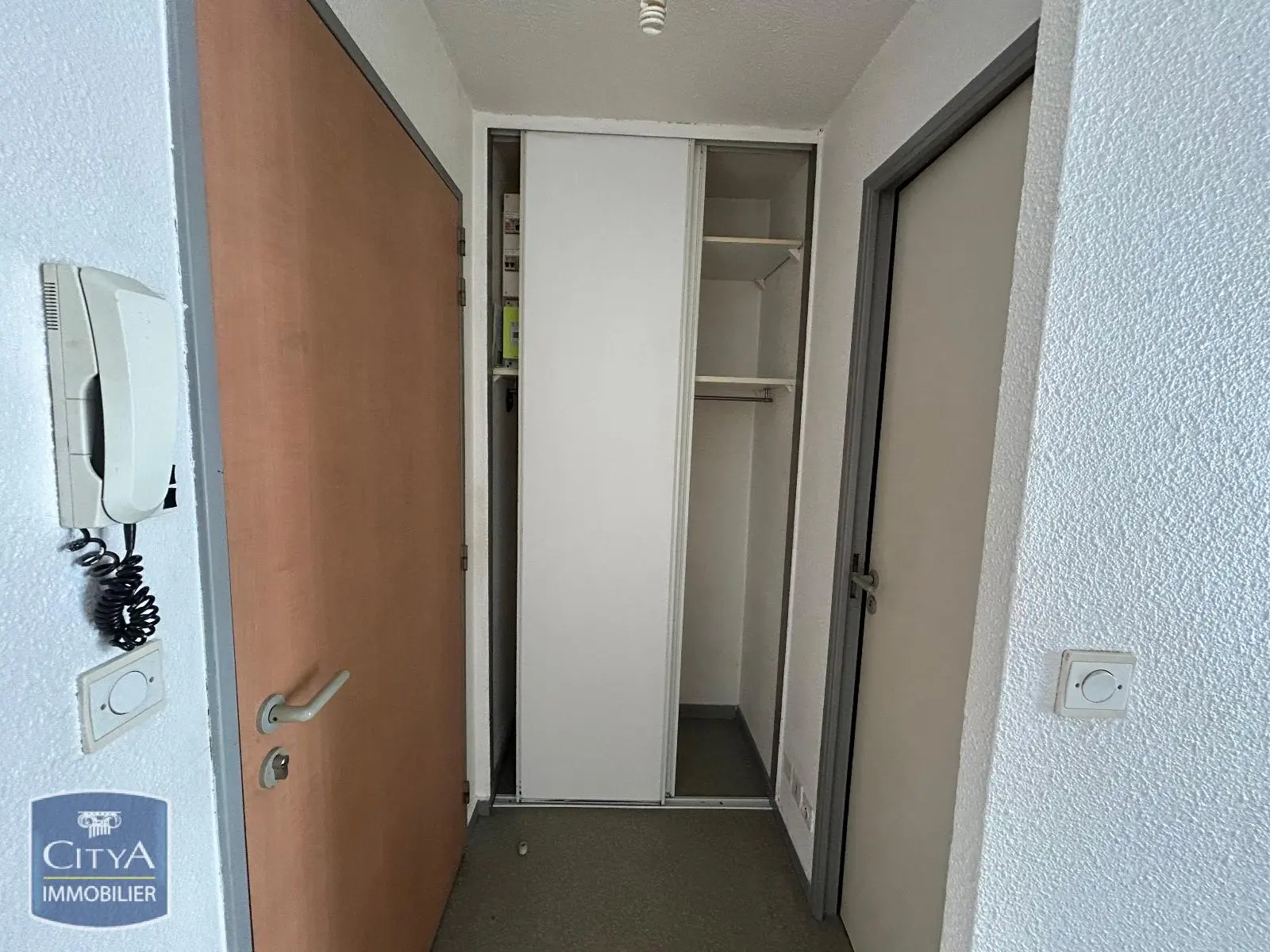 Photo 5 Appartement 1 pièce 24.69m²