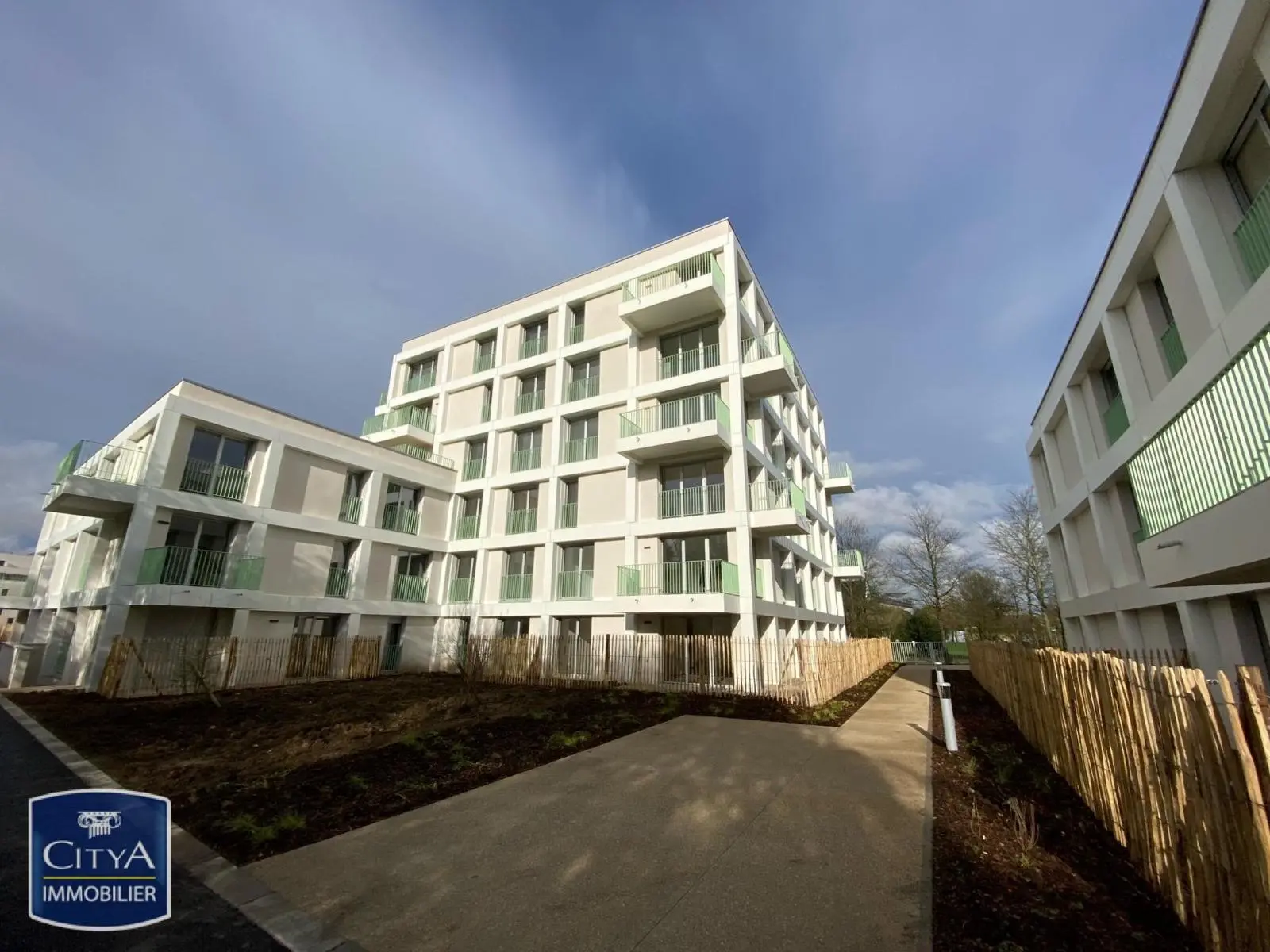 Photo 1 Appartement 1 pièce 22.6m²