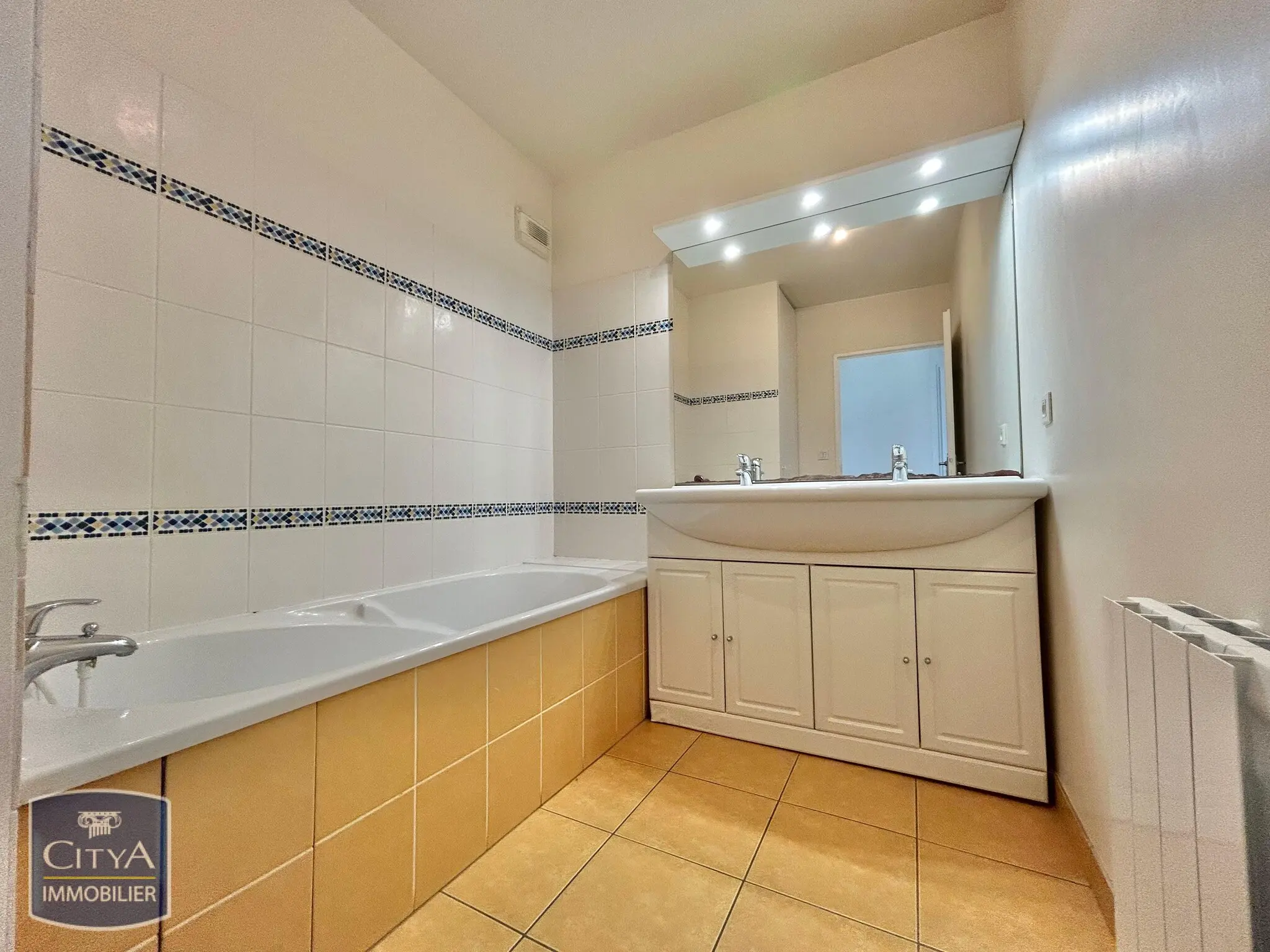 Photo 16 Appartement 4 pièces 80.19m²