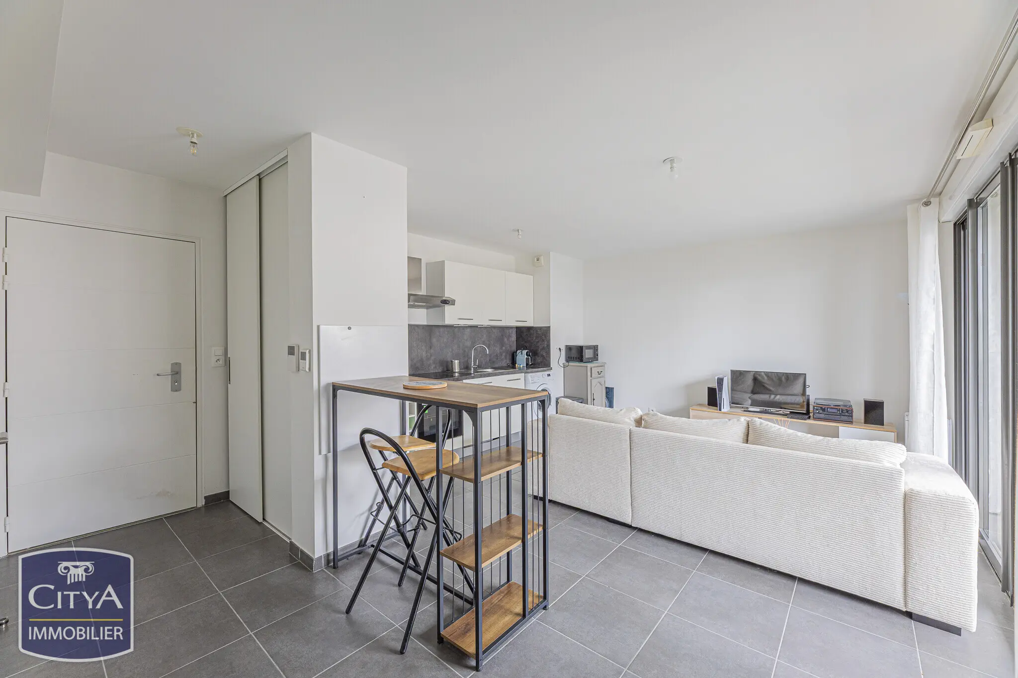 Photo 2 Appartement 2 pièces 45m²