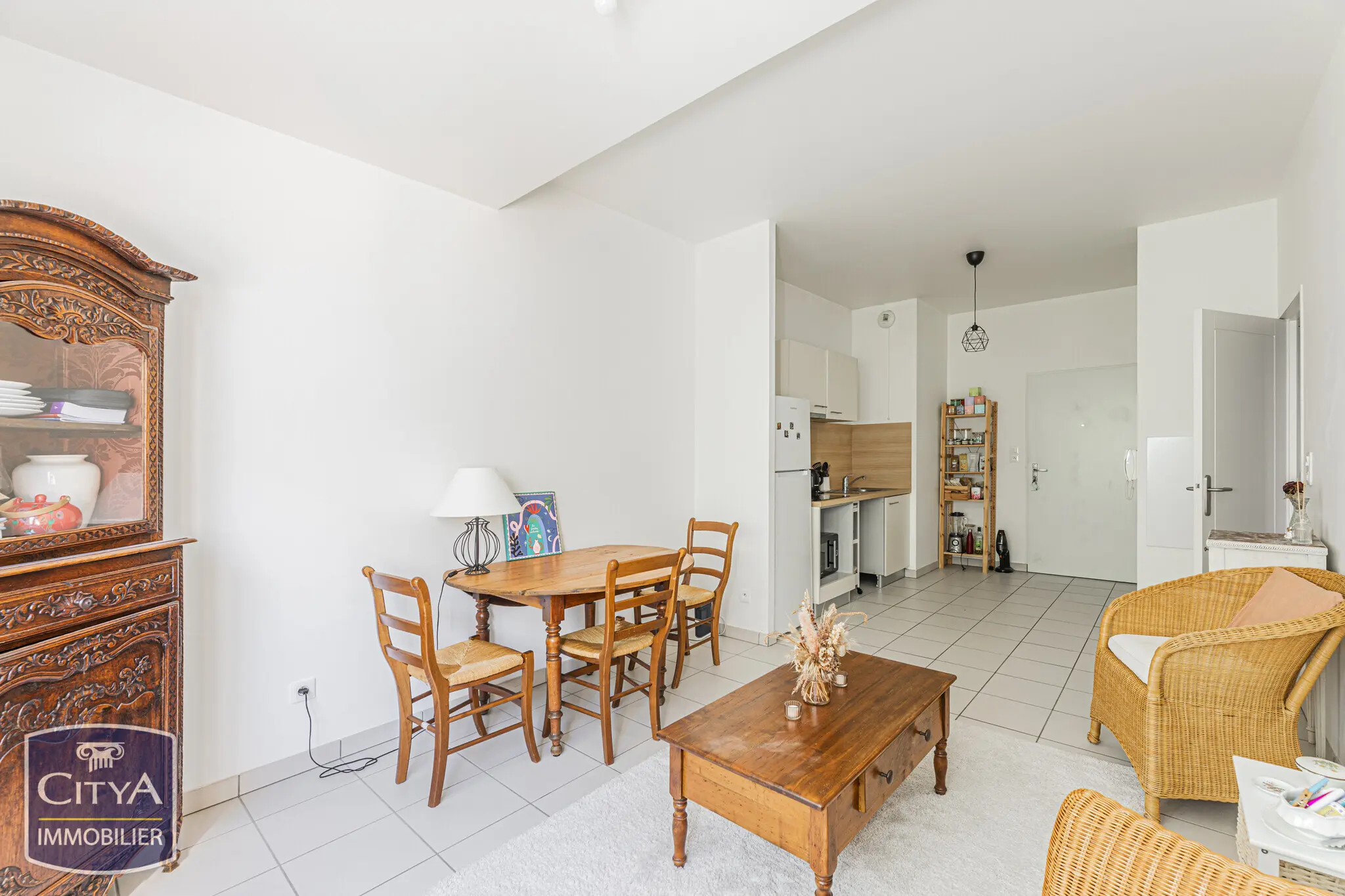 Photo 2 Appartement 2 pièces 42m²