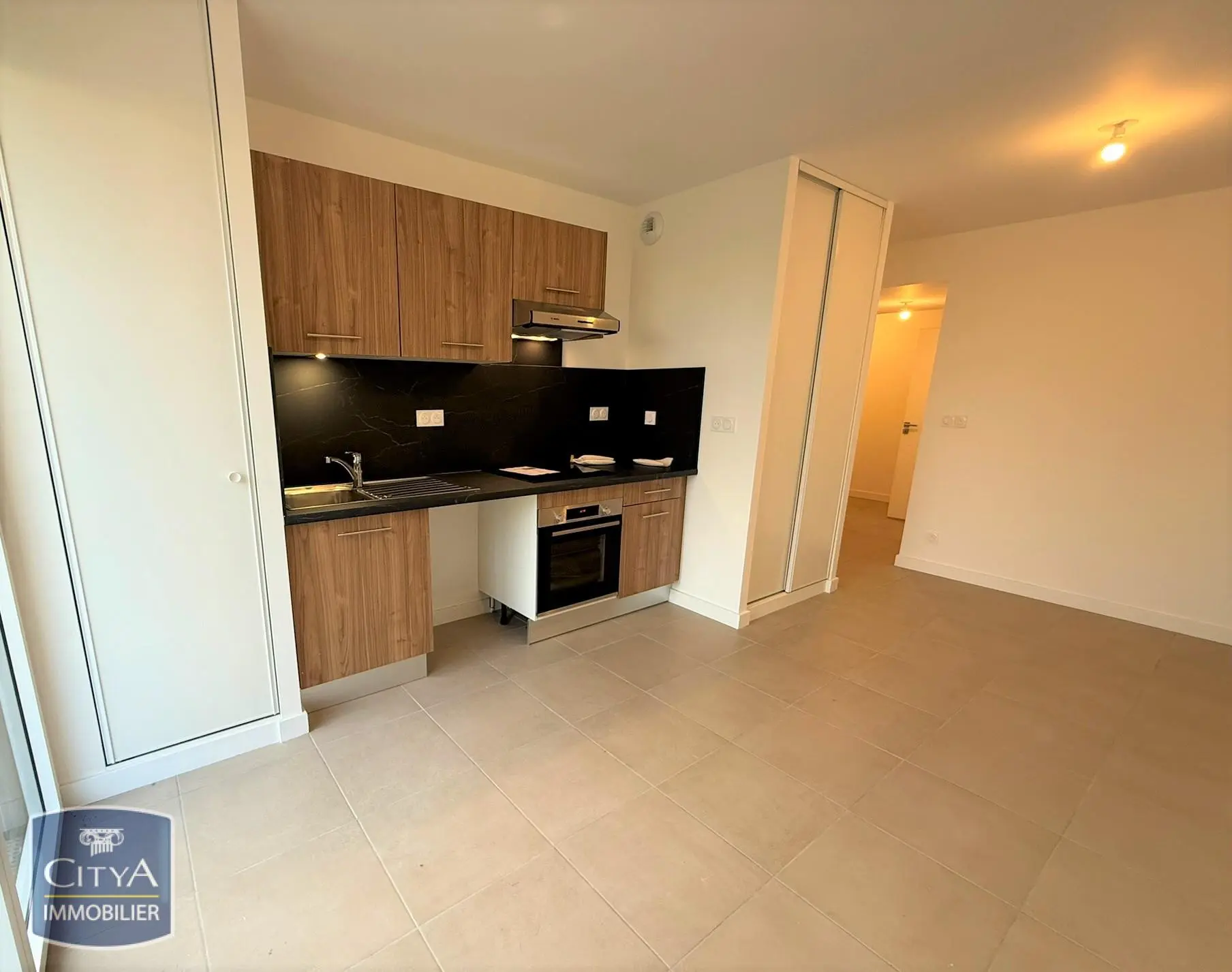 Photo 1 Appartement 1 pièce 30.17m²