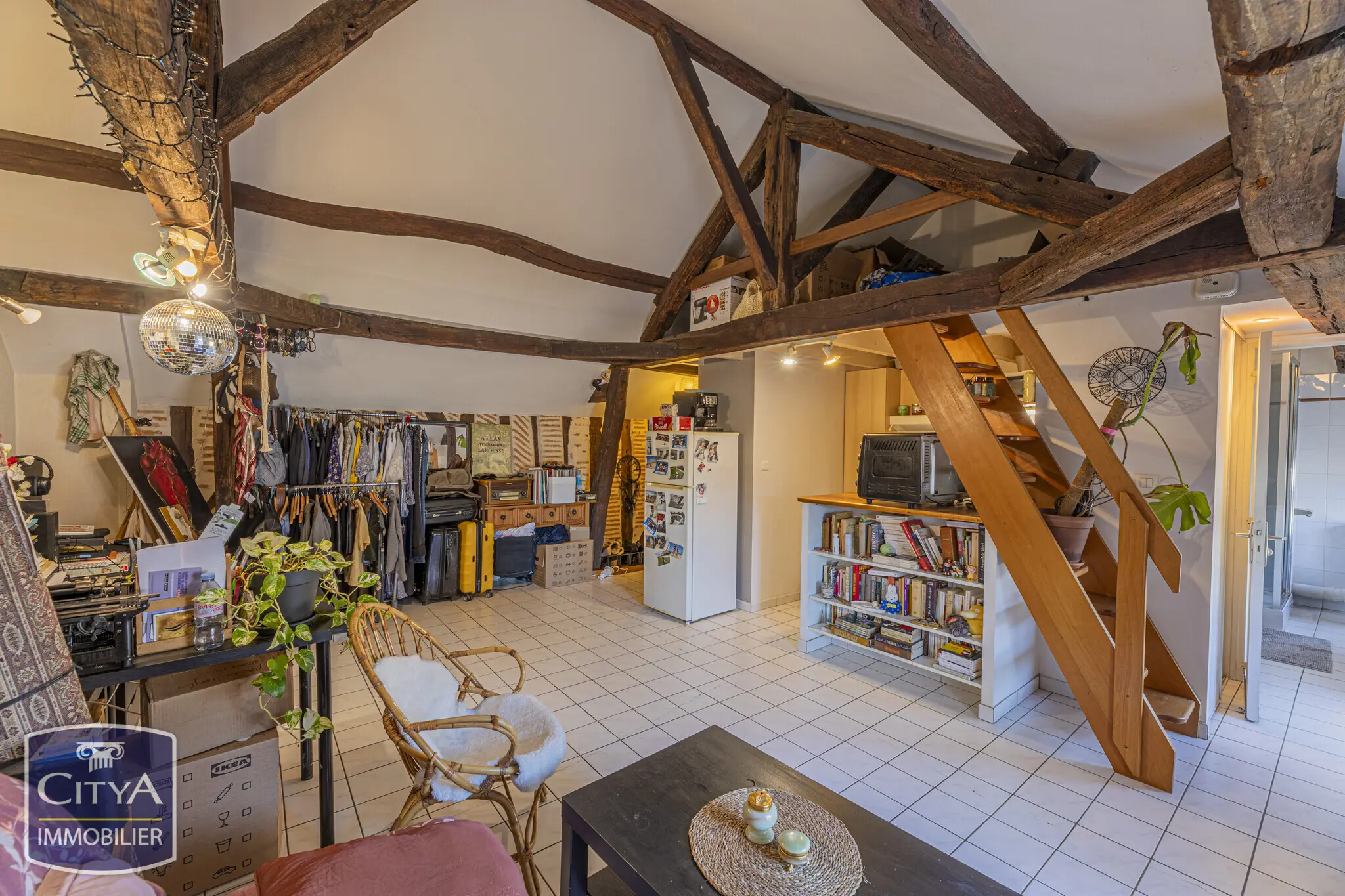 Photo 1 Appartement 1 pièce 35m²