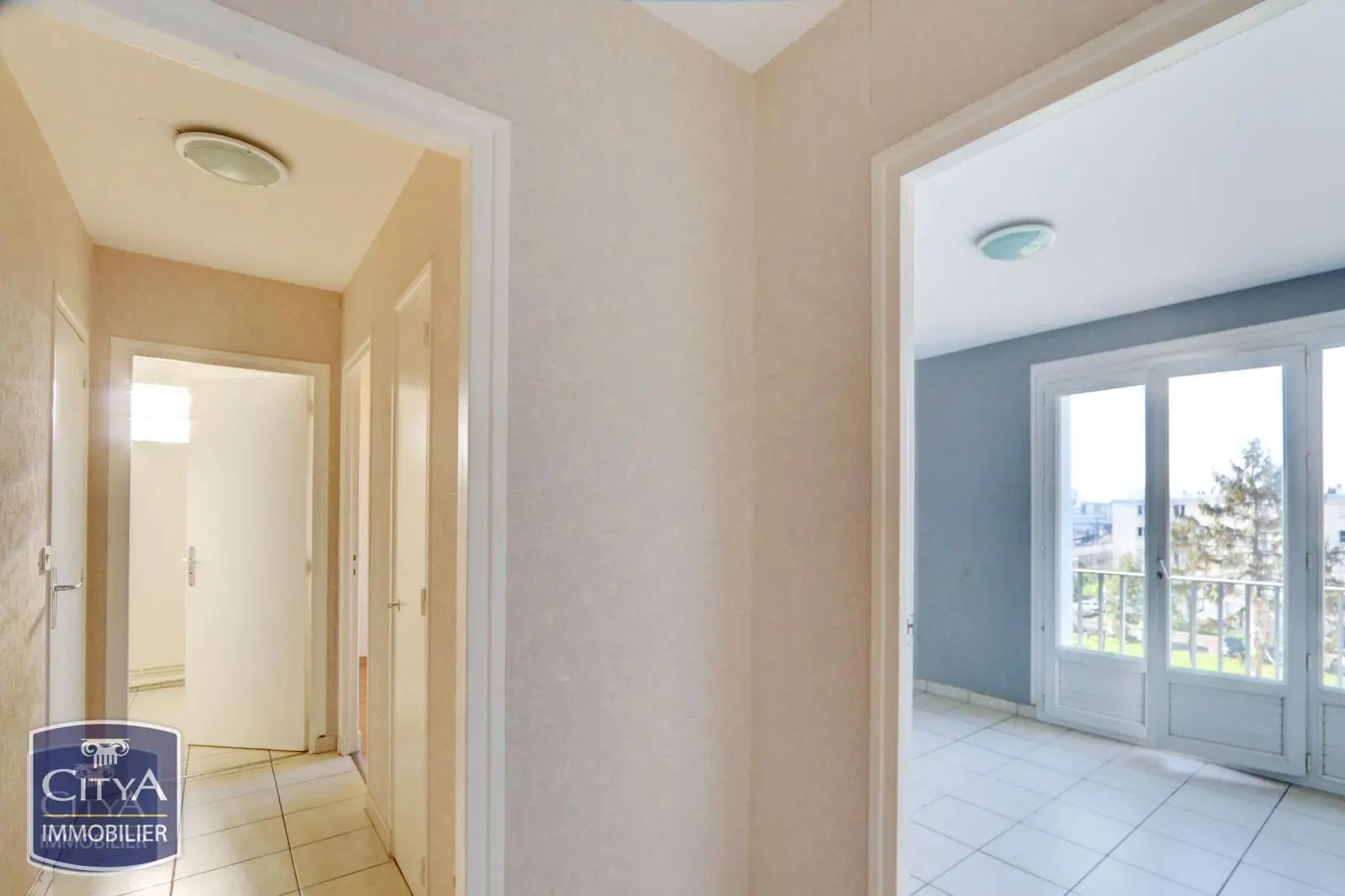 Photo 2 Appartement 2 pièces 48m²