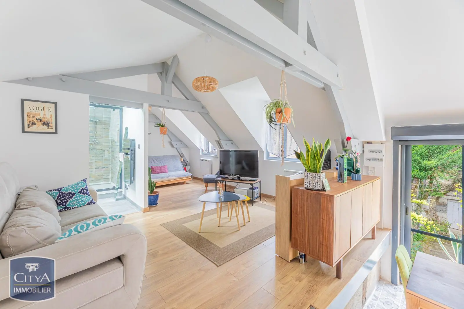 Photo 1 Appartement 1 pièce 39.9m²