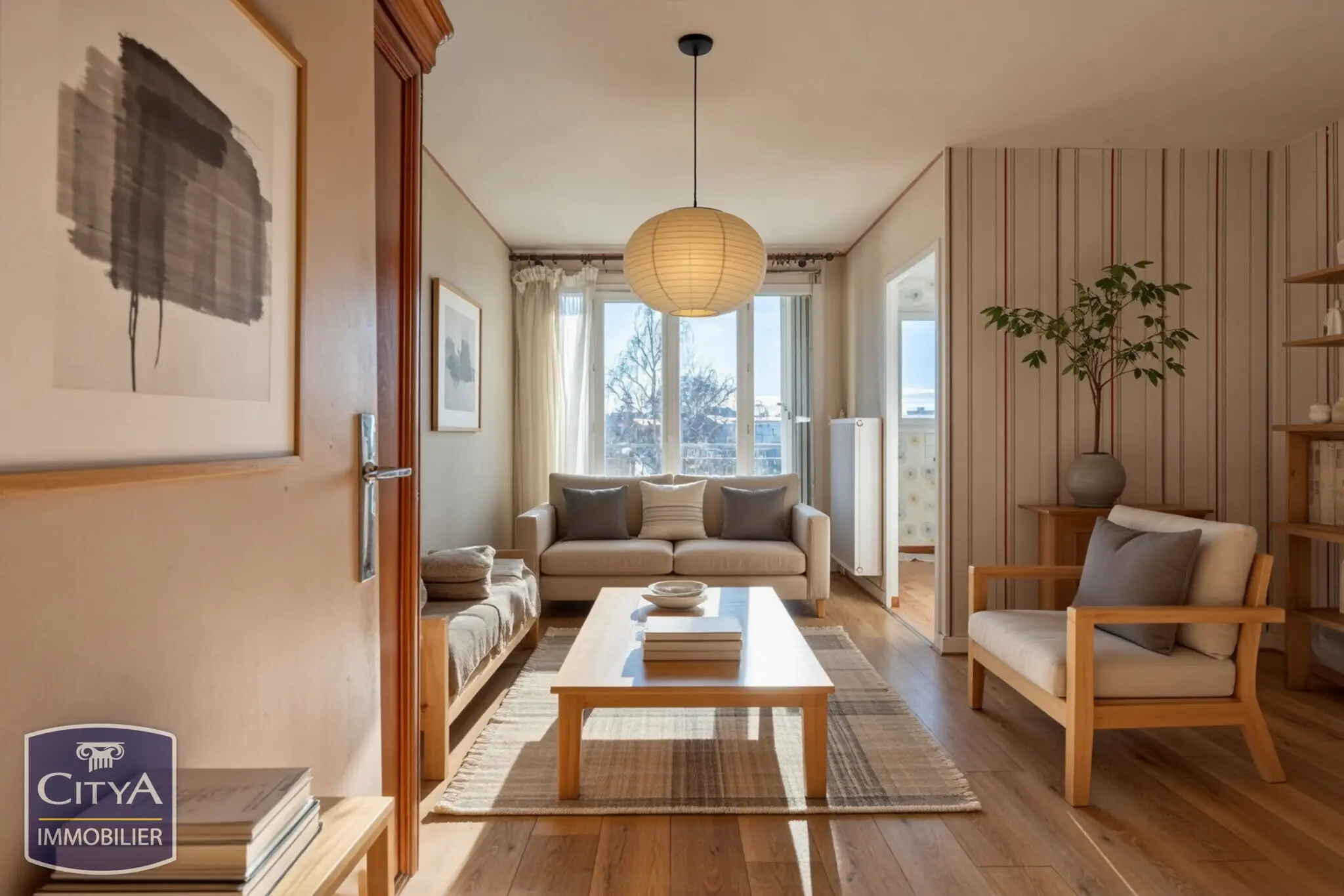 Photo 1 Appartement 1 pièce 28.7m²