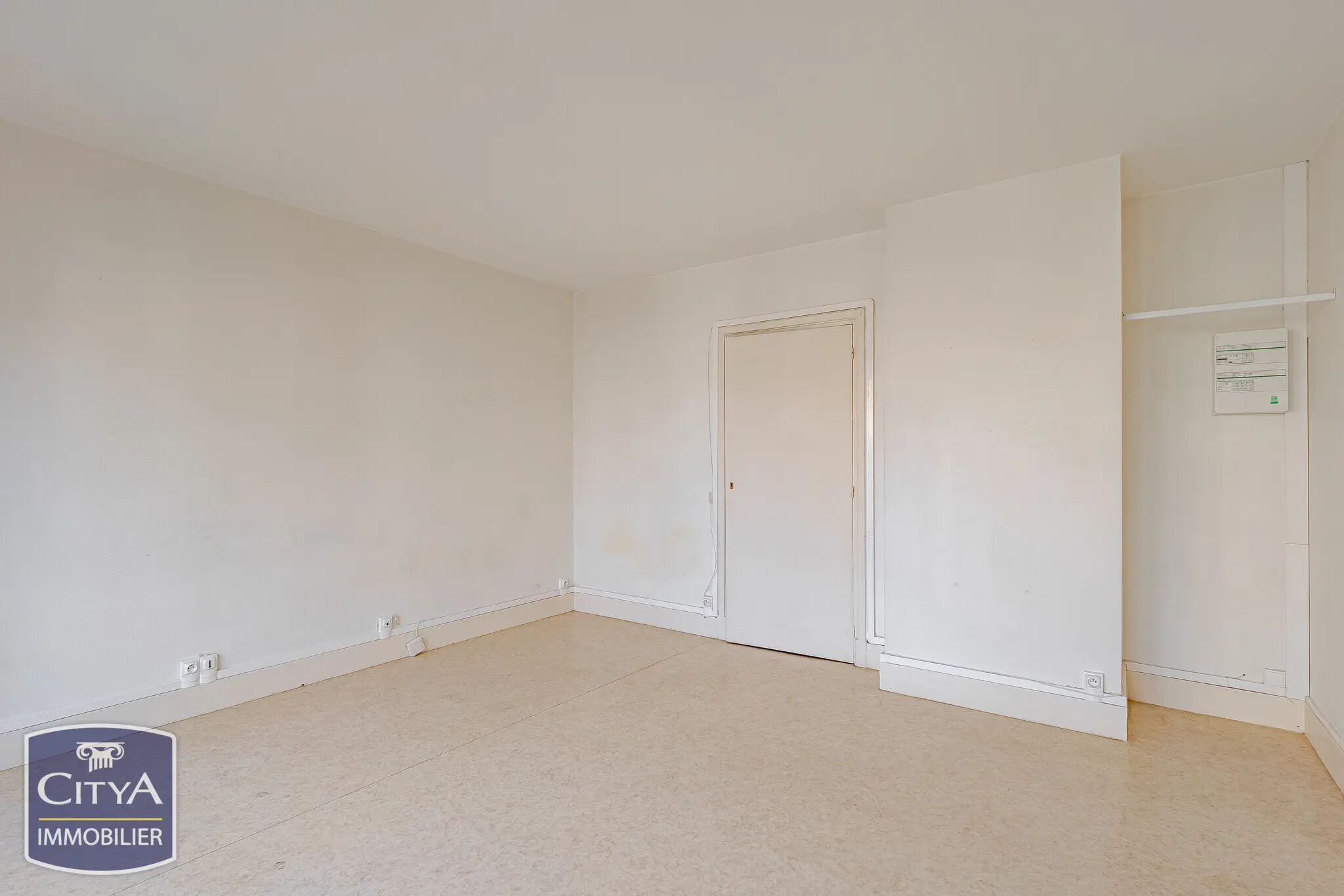 Photo 2 Appartement 1 pièce 32m²