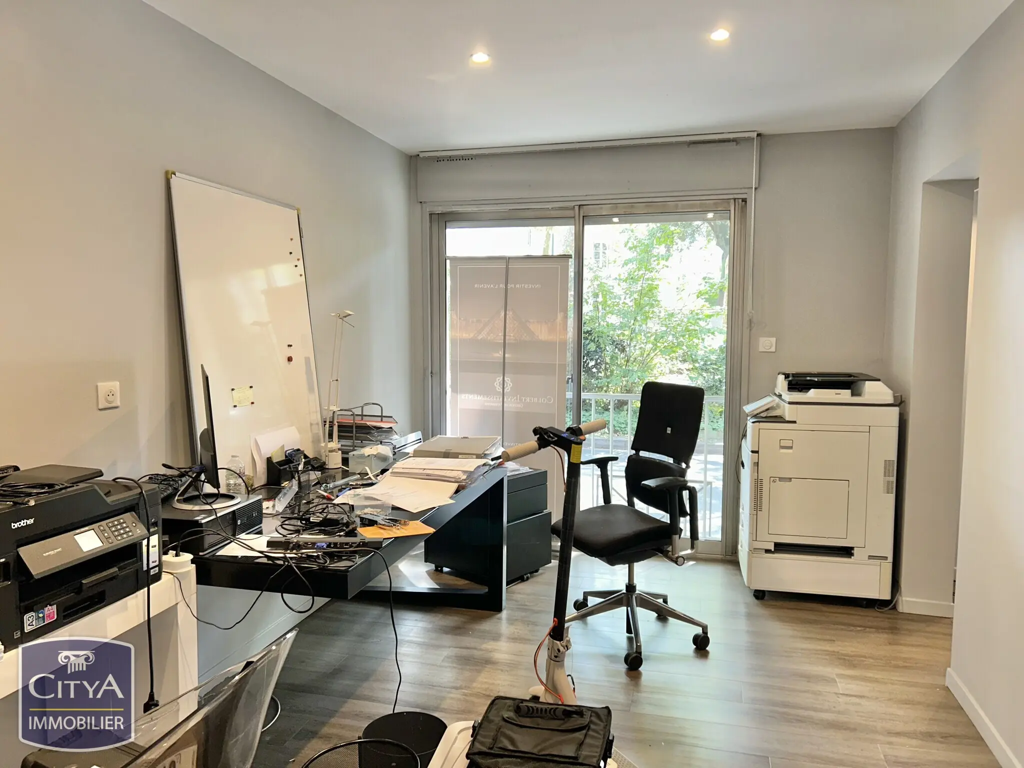 Photo 9 Local Professionnel 87.77m²