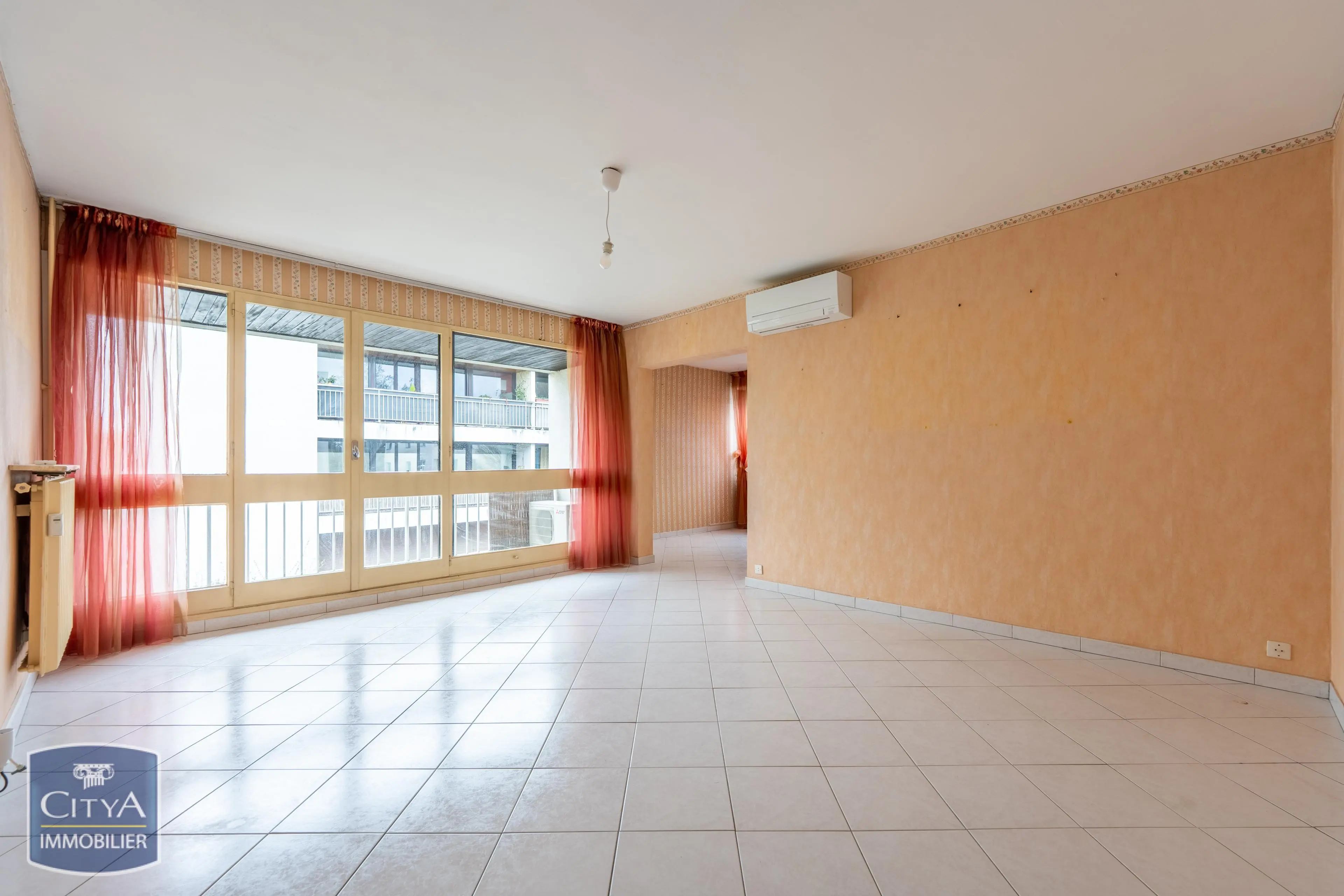 Photo 3 Appartement 3 pièces 84.64m²