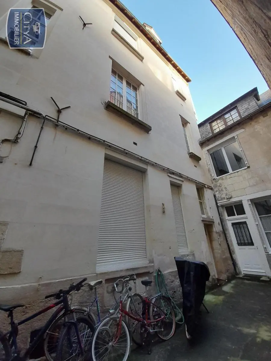 Photo 2 Appartement 1 pièce 22.08m²