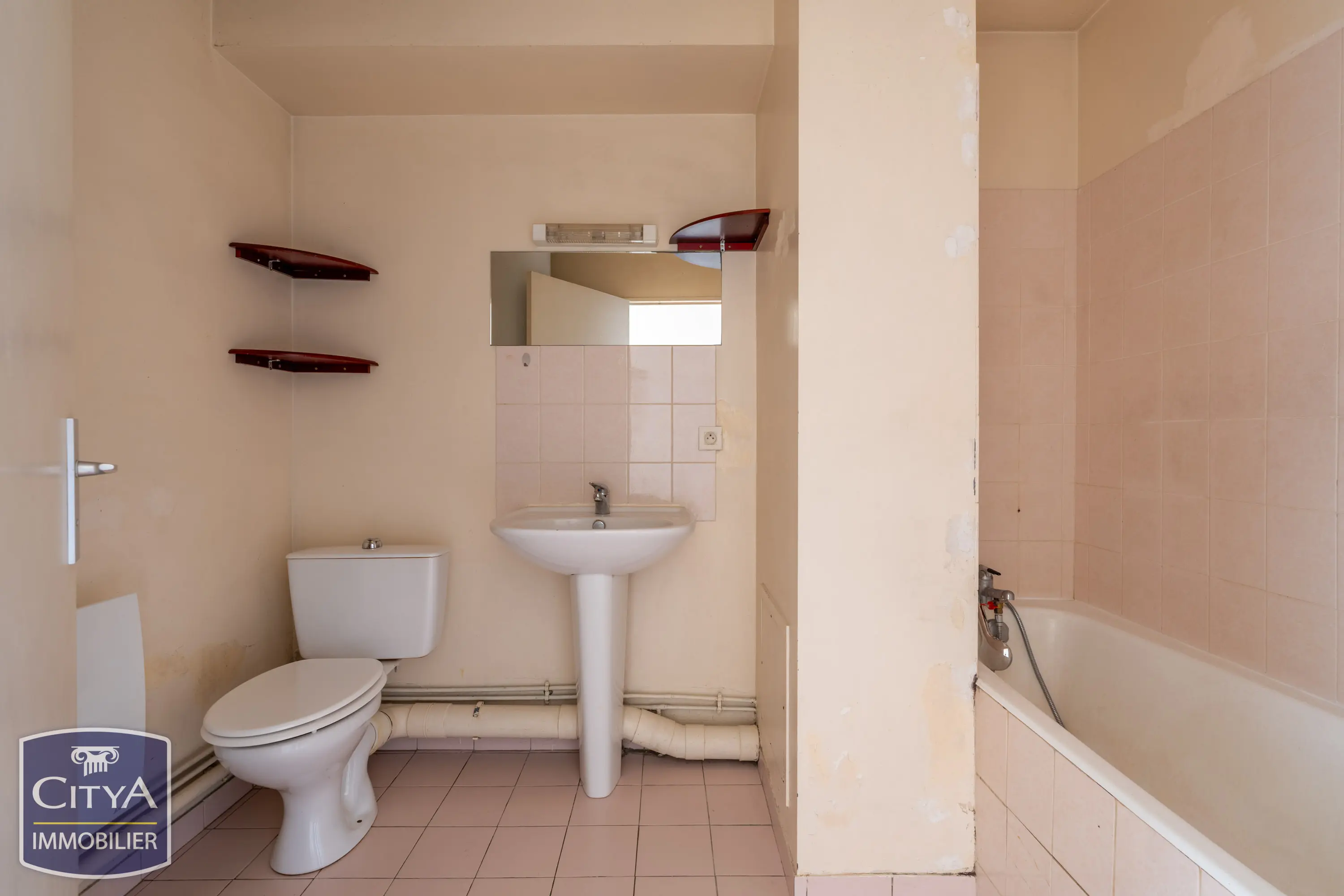 Photo 10 Appartement 2 pièces 48m²