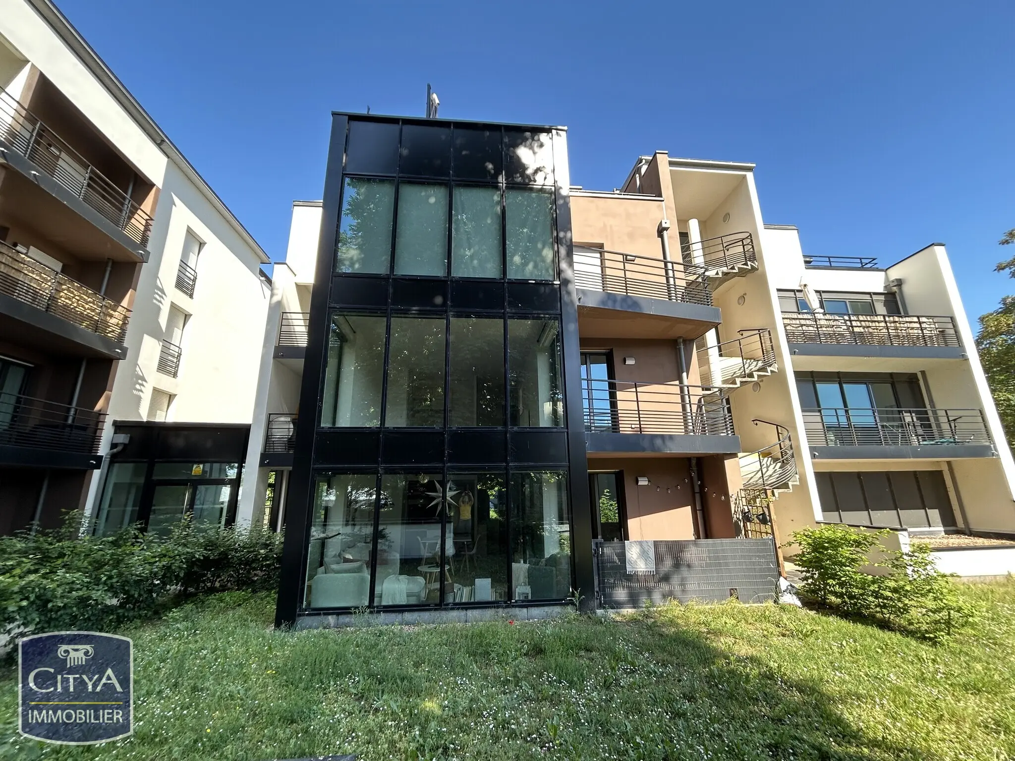 Photo 1 Appartement 2 pièces 42.4m²