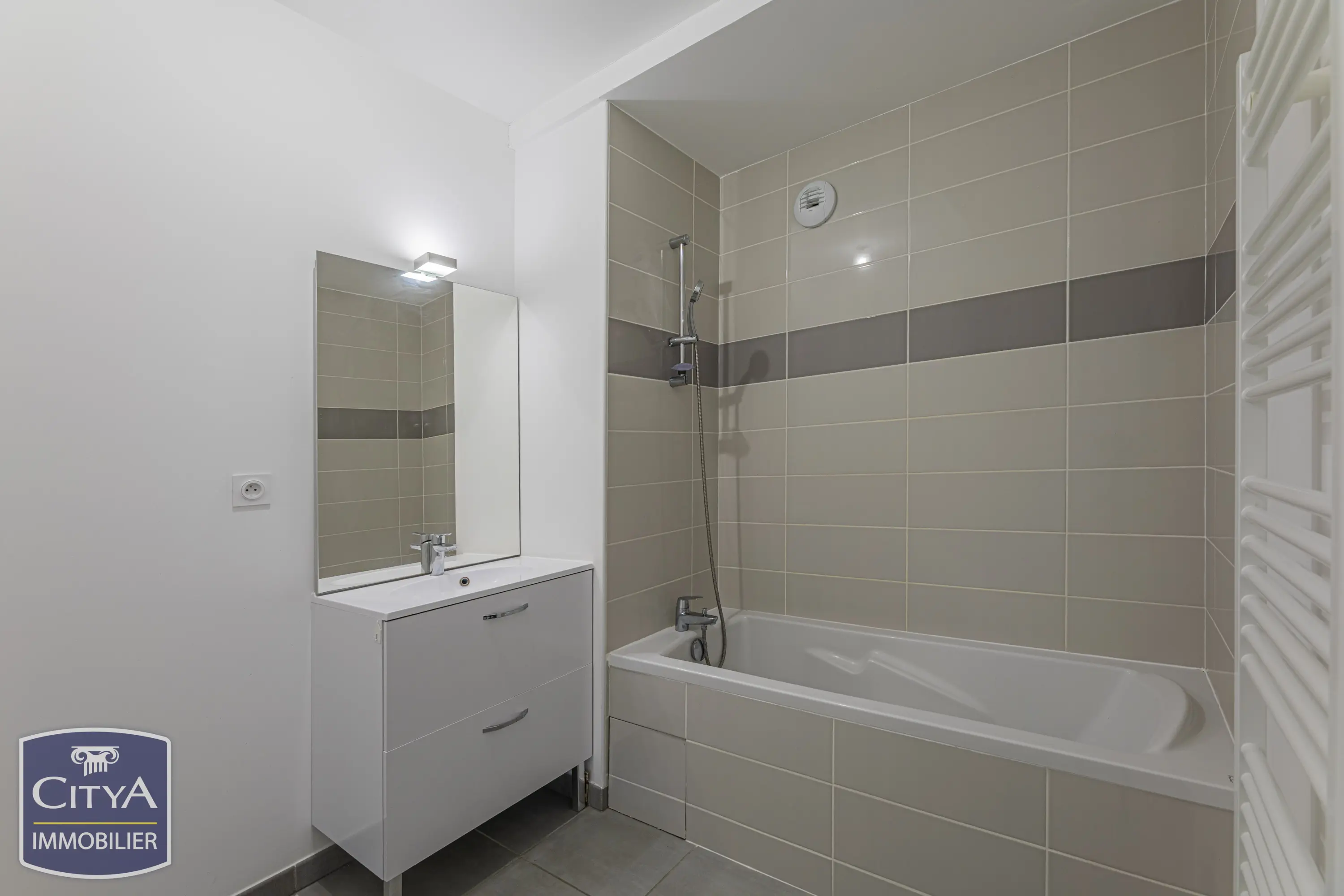 Photo 9 Appartement 4 pièces 94.6m²