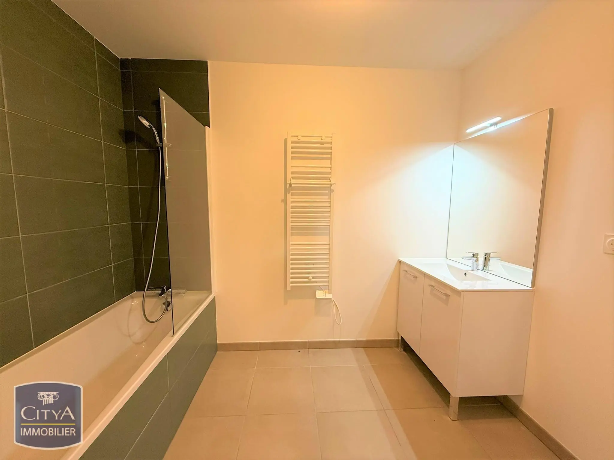 Photo 2 Appartement 1 pièce 30.17m²