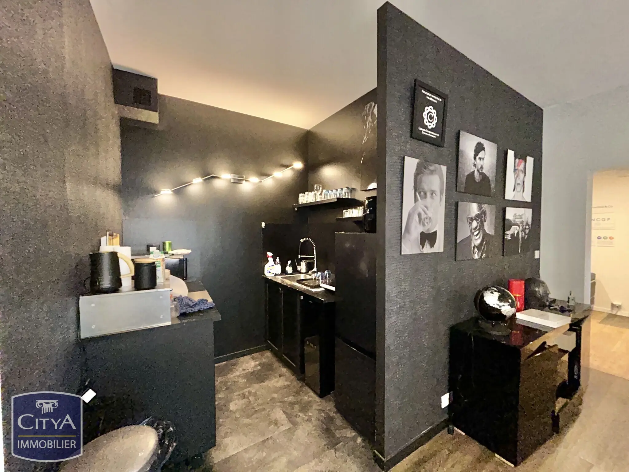 Photo 7 Local Professionnel 87.77m²