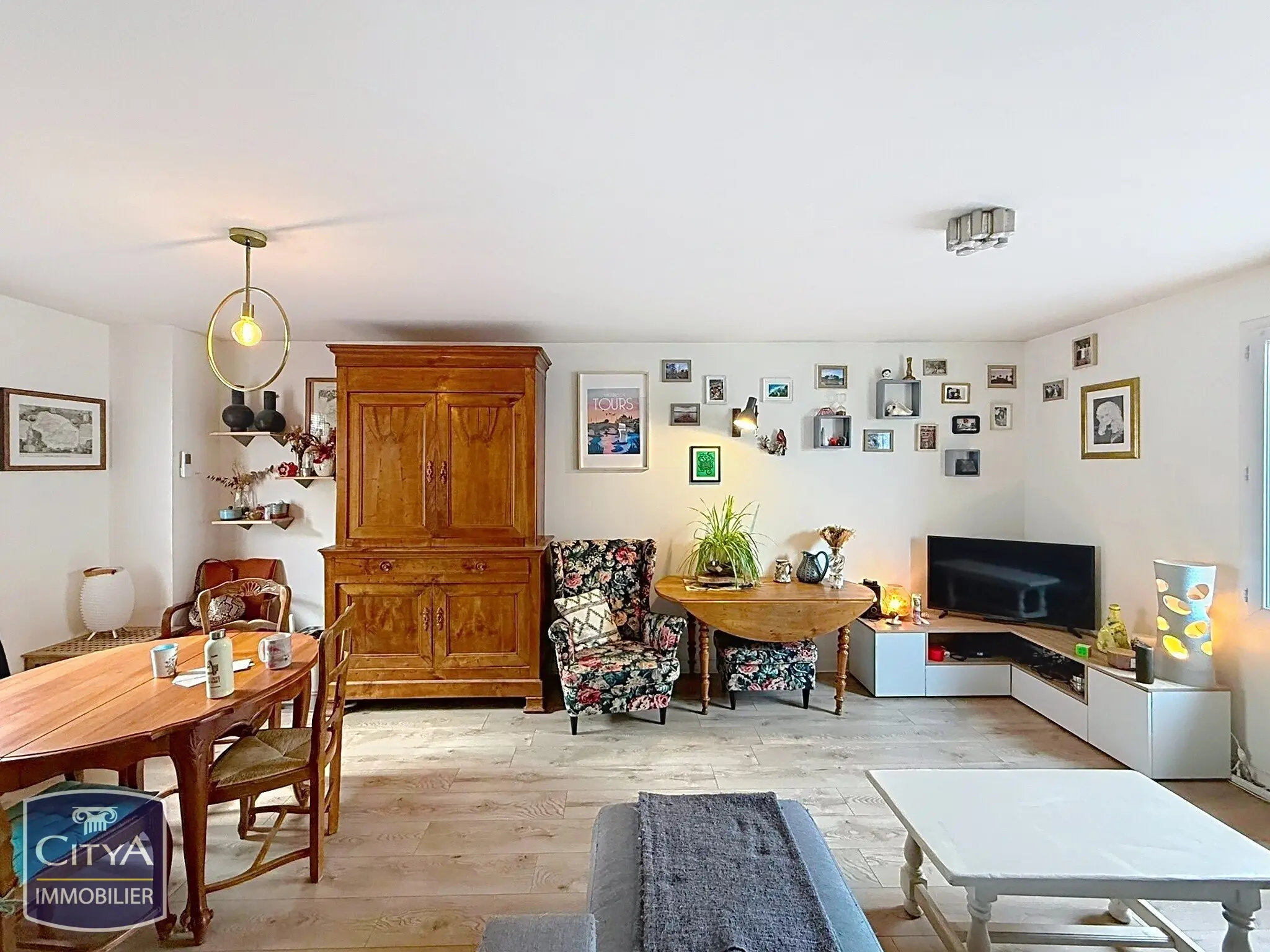 Photo 1 Maison 4 pièces 105m²