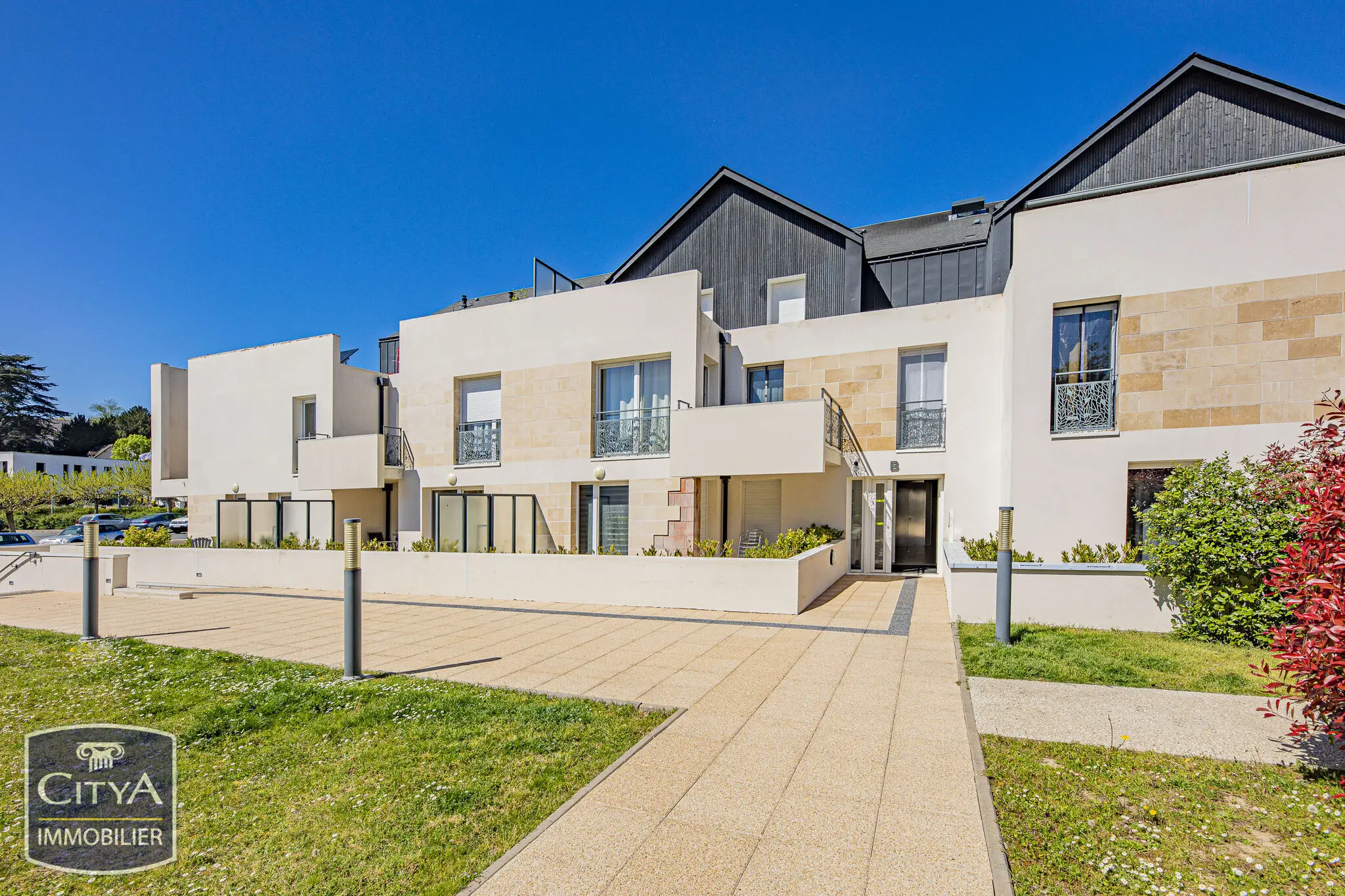 Photo 1 Appartement 2 pièces 43m²