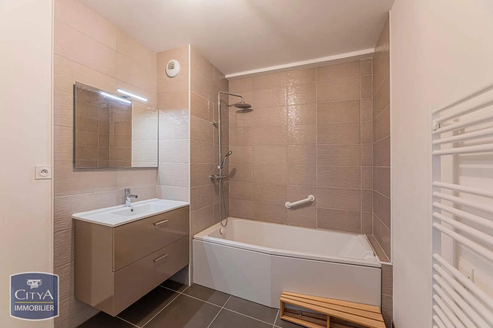 Photo 8 Appartement 5 pièces 137m²