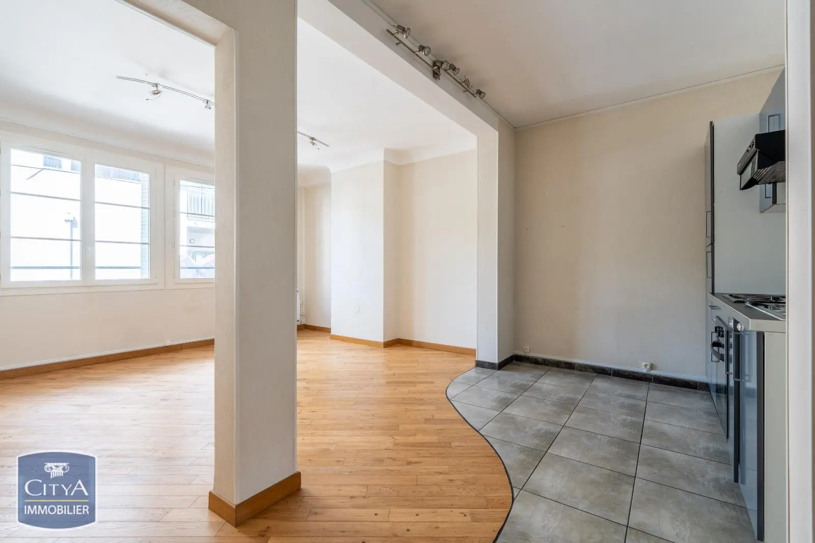 Photo 2 Appartement 3 pièces 63m²