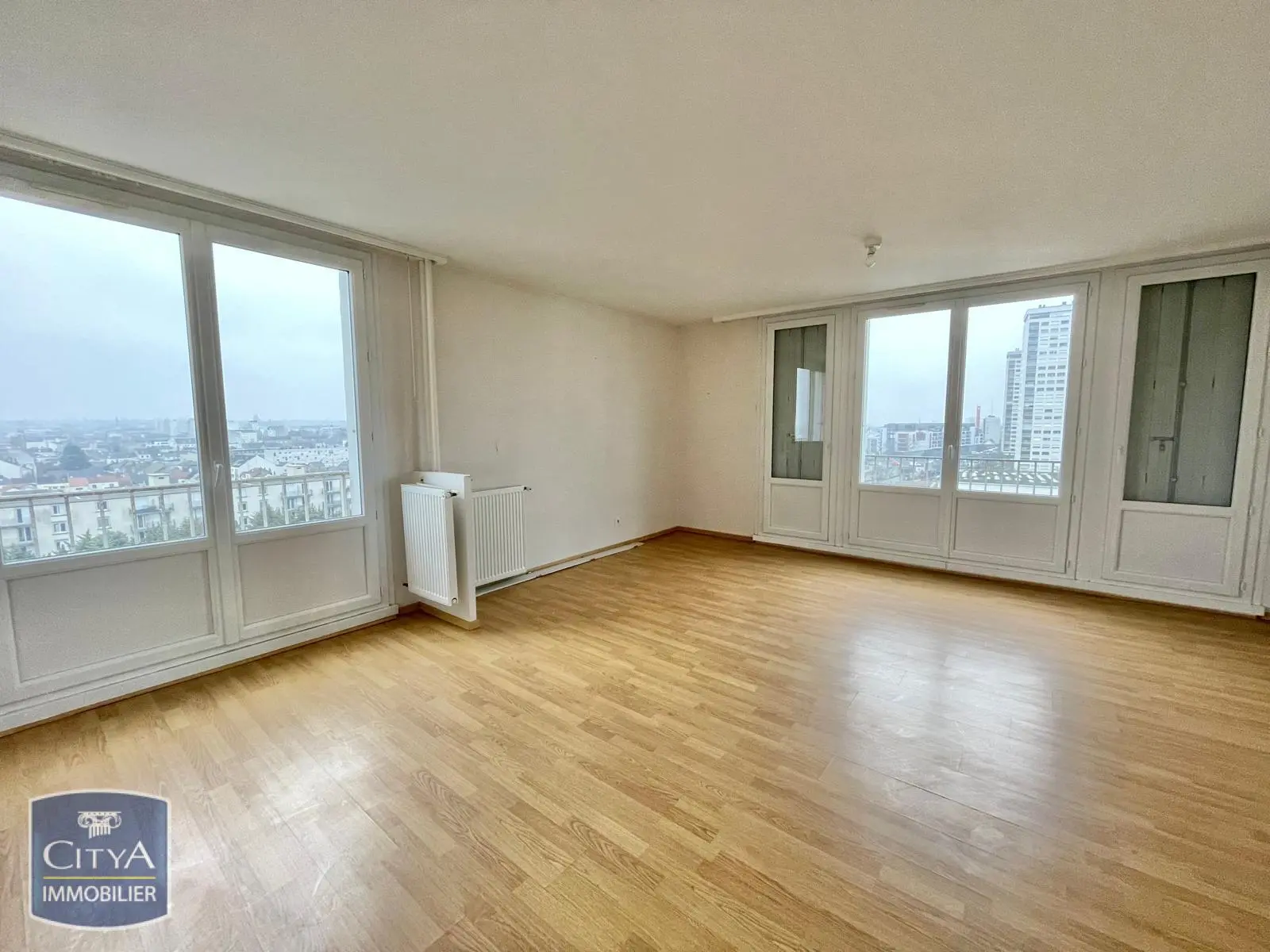 Photo 1 Appartement 4 pièces 73m²