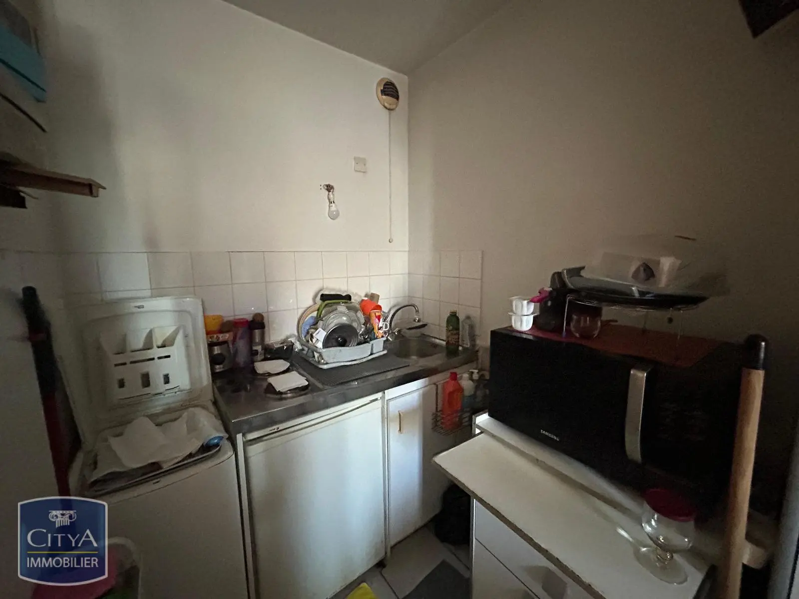 Photo 3 Appartement 1 pièce 23.68m²