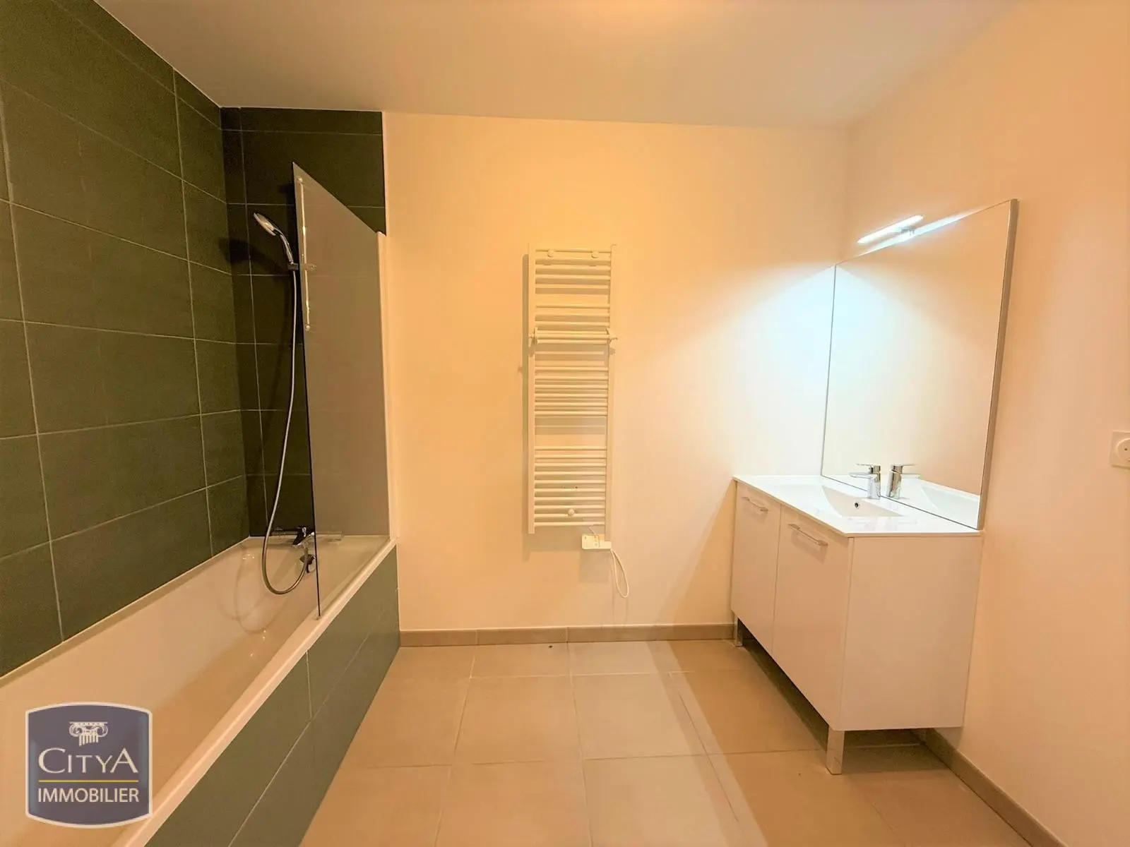 Photo 2 Appartement 1 pièce 30.17m²