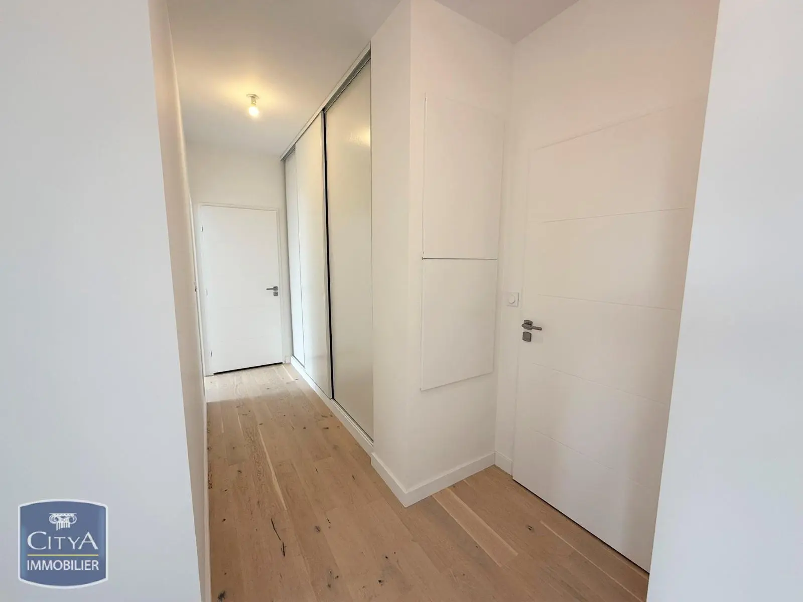 Photo 10 Appartement 4 pièces 102.72m²