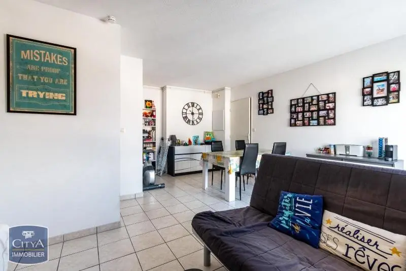 Photo 2 Appartement 3 pièces 55m²