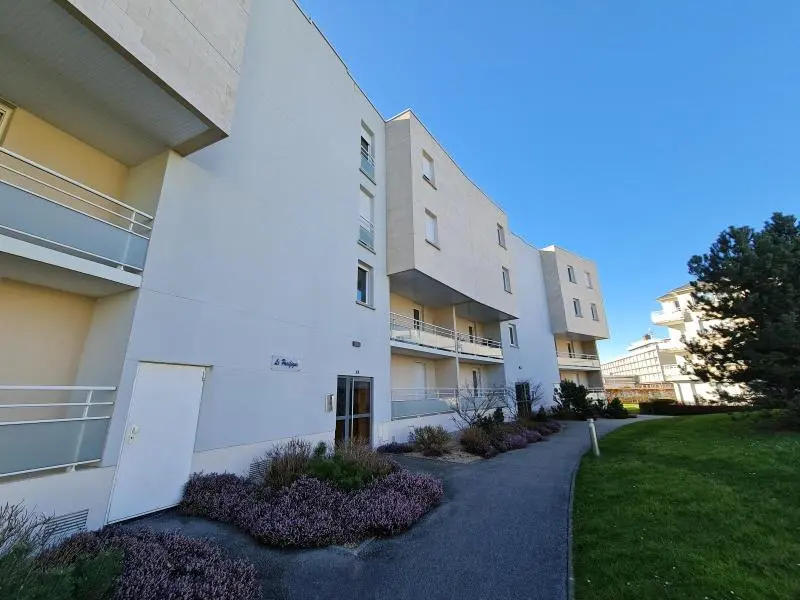 Photo 1 Appartement 4 pièces 105.83m²