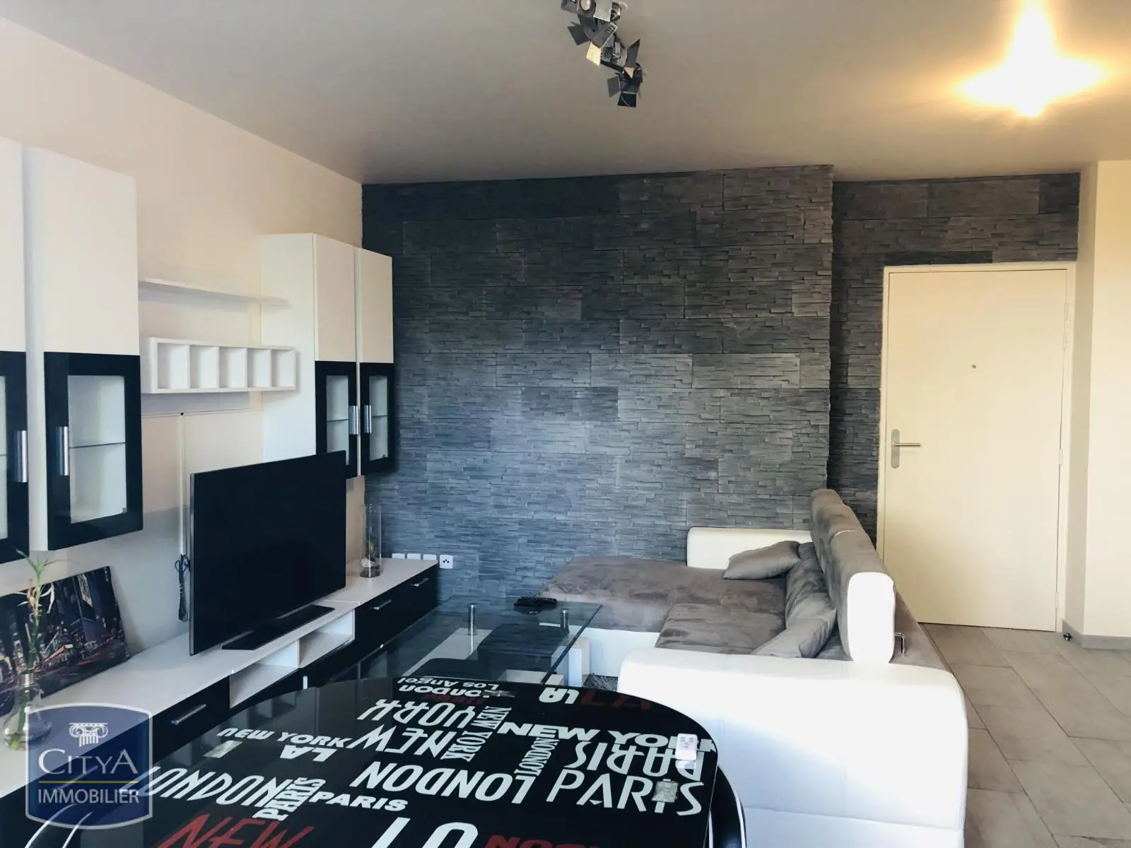 Photo 1 Appartement 2 pièces 41.1m²