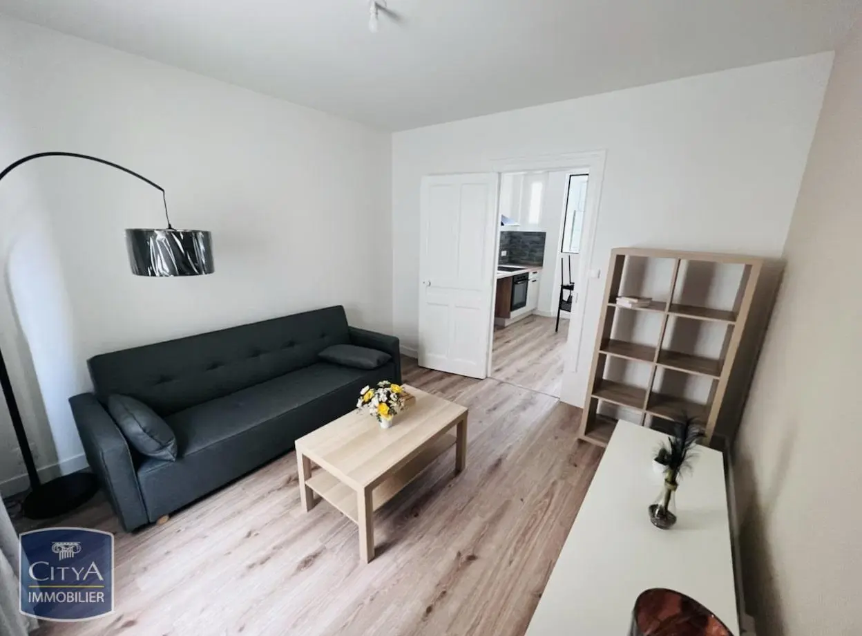 Photo 1 Appartement 1 pièce 25.6m²