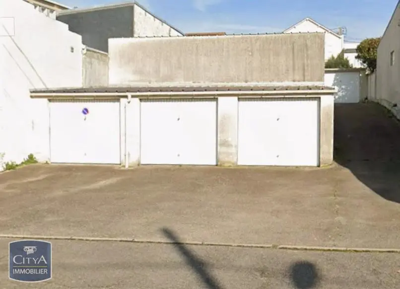 Photo 1 Parking 11m²