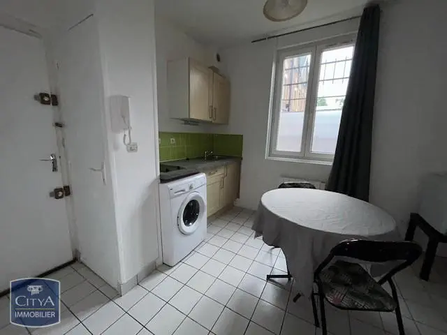 Photo 4 Appartement 1 pièce 24.77m²