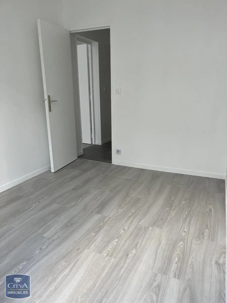 Photo 11 Appartement 4 pièces 76.73m²