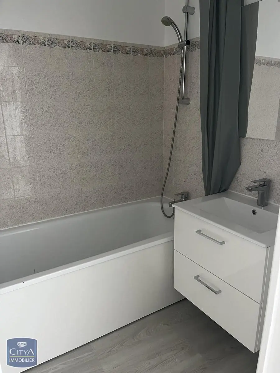 Photo 12 Appartement 4 pièces 76.73m²