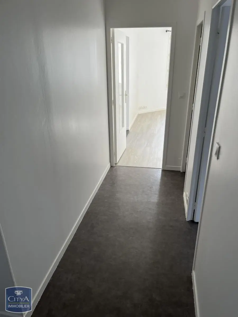 Photo 13 Appartement 4 pièces 76.73m²