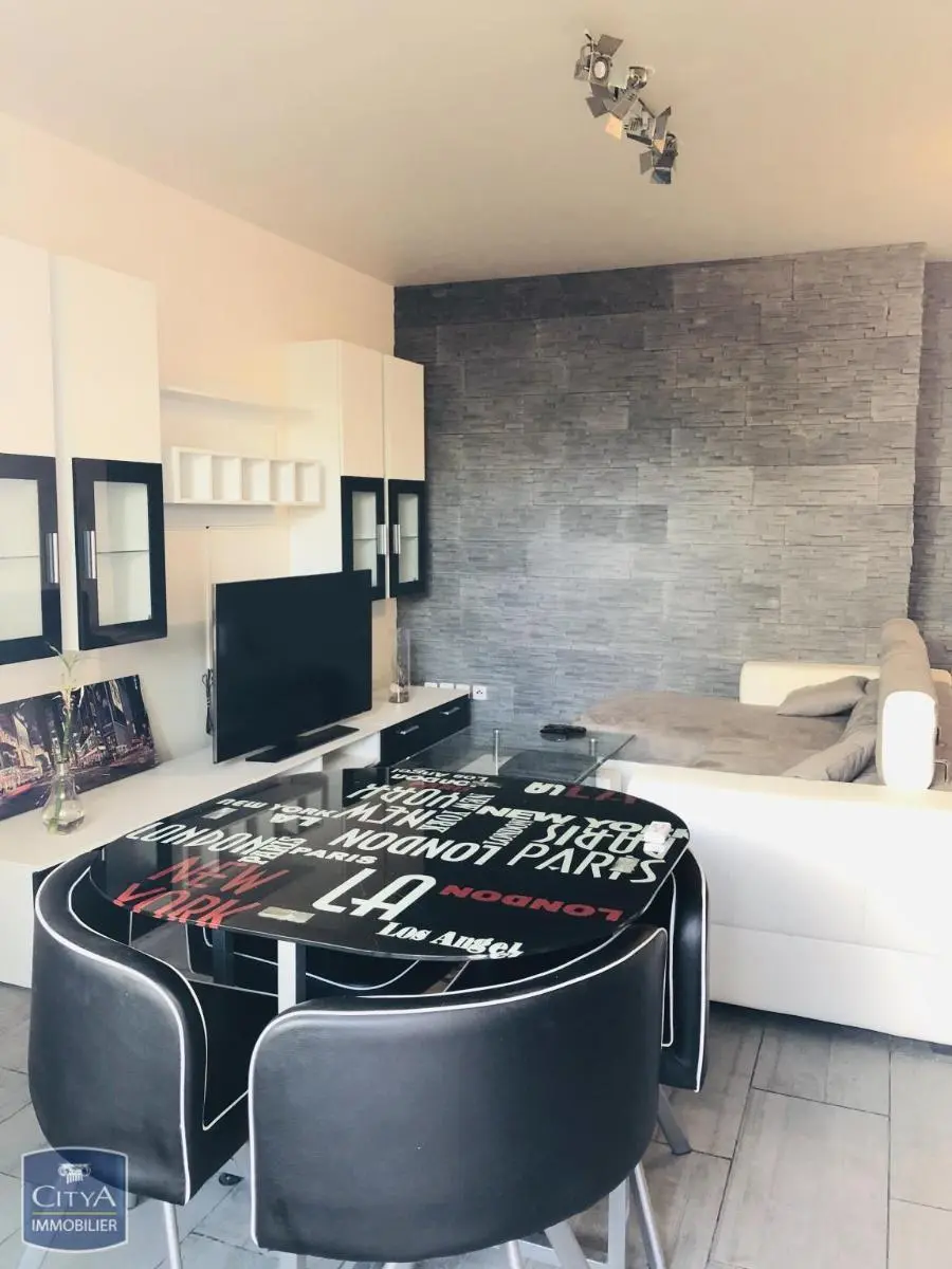 Photo 2 Appartement 2 pièces 41.1m²