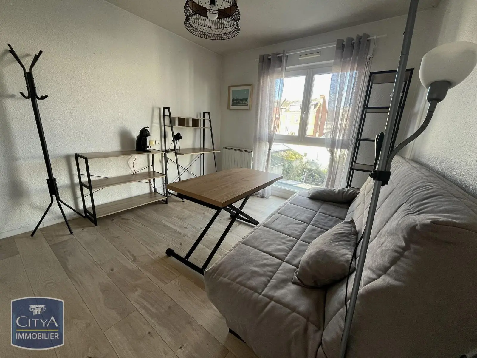 Photo 2 Appartement 1 pièce 19.78m²