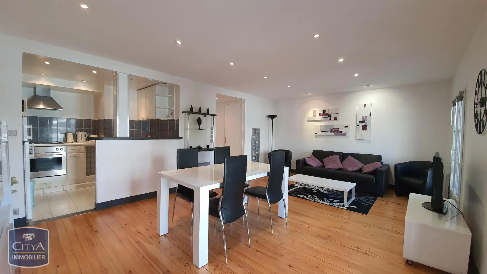 Photo 1 Appartement 2 pièces 48m²